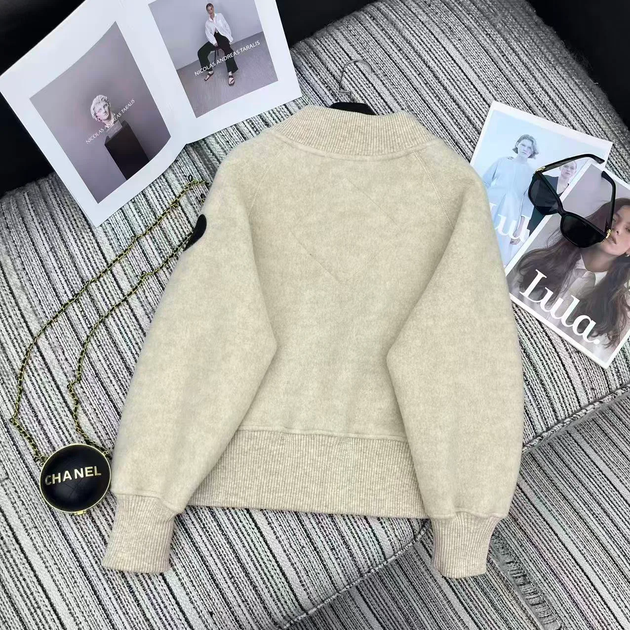 Куртки И Пуховики Женские Canada Goose 611658