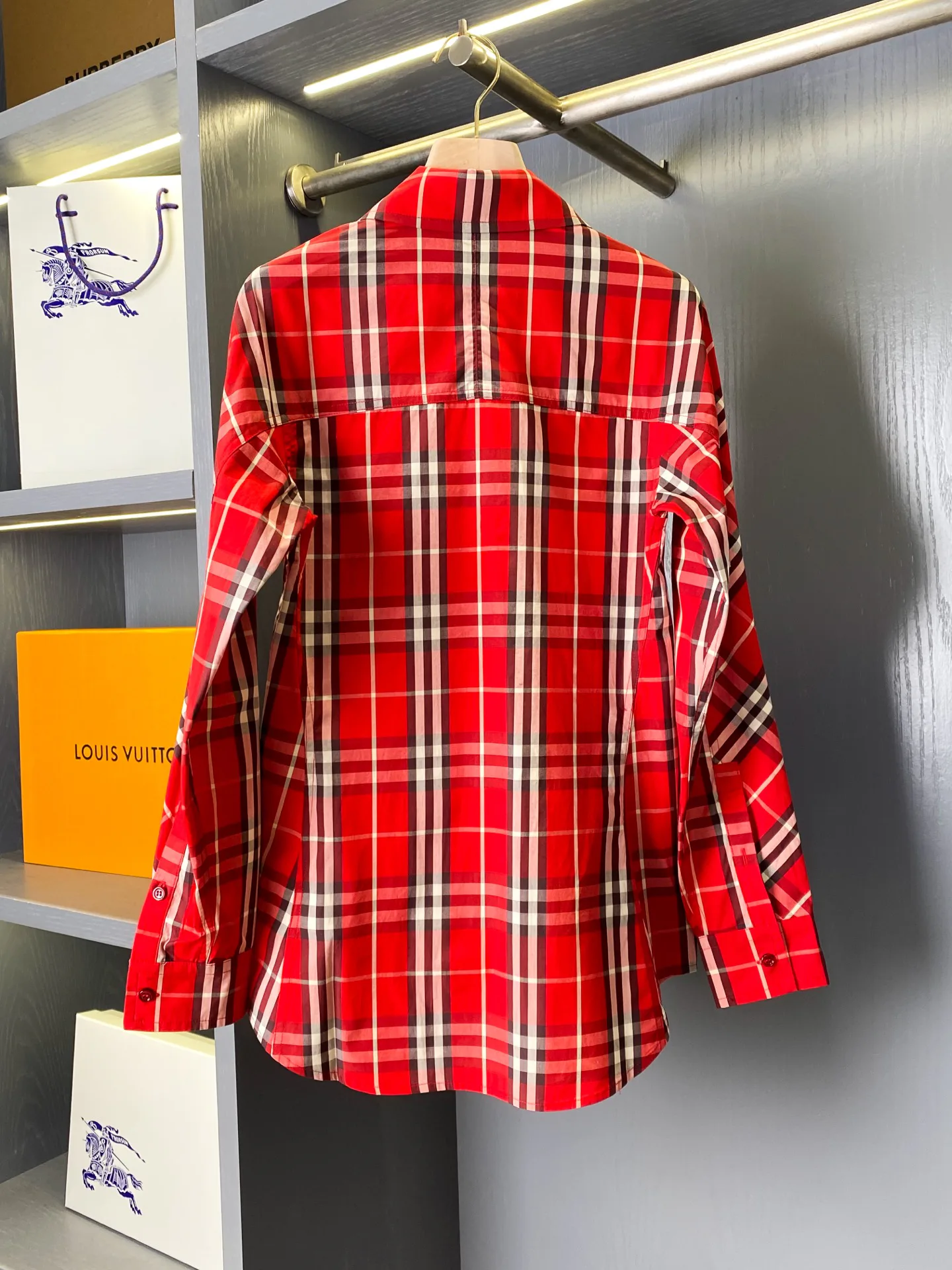 Рубашки Женские Burberry 11695611