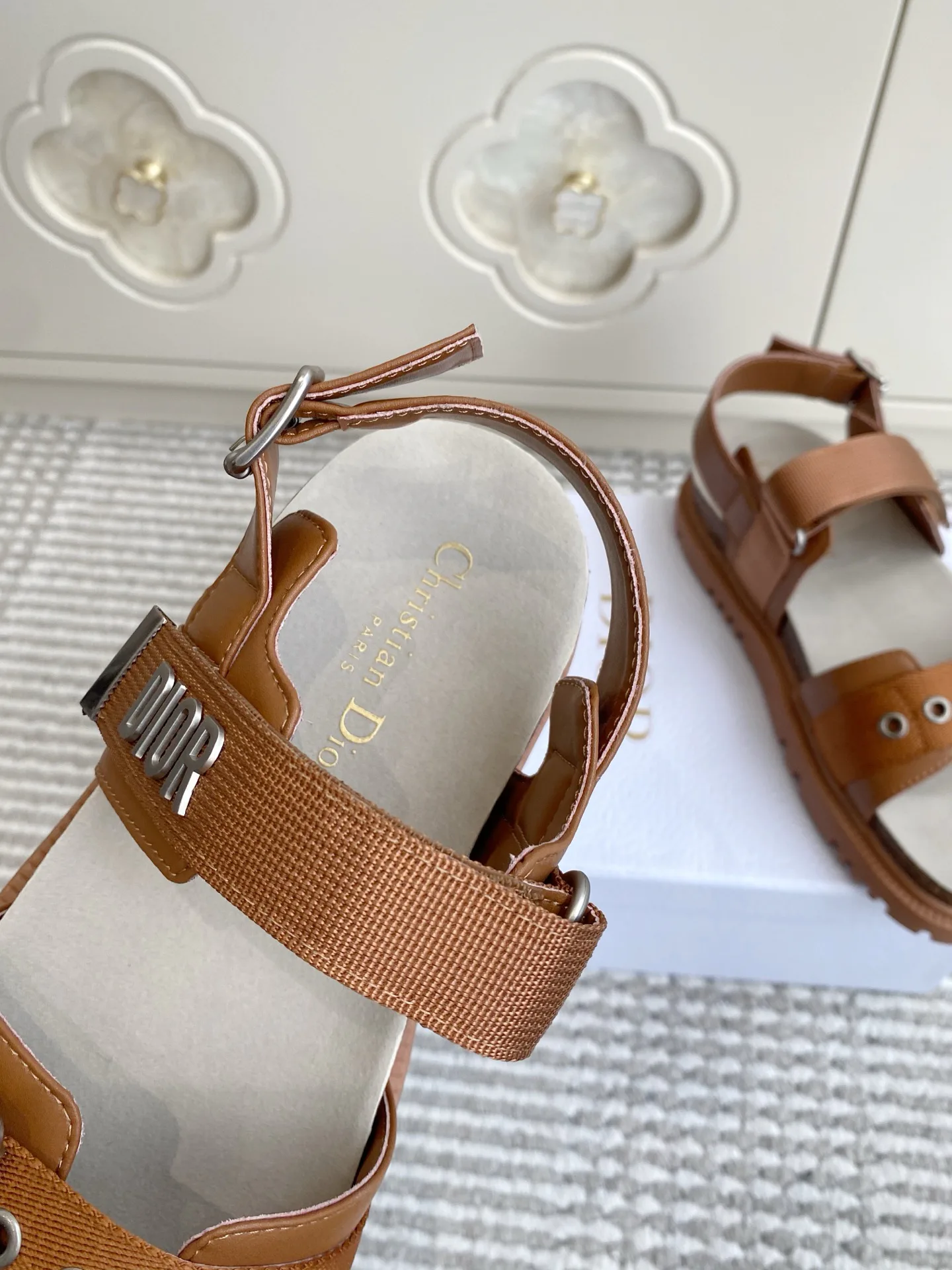 Сандалии Женские Christian Dior 12958195