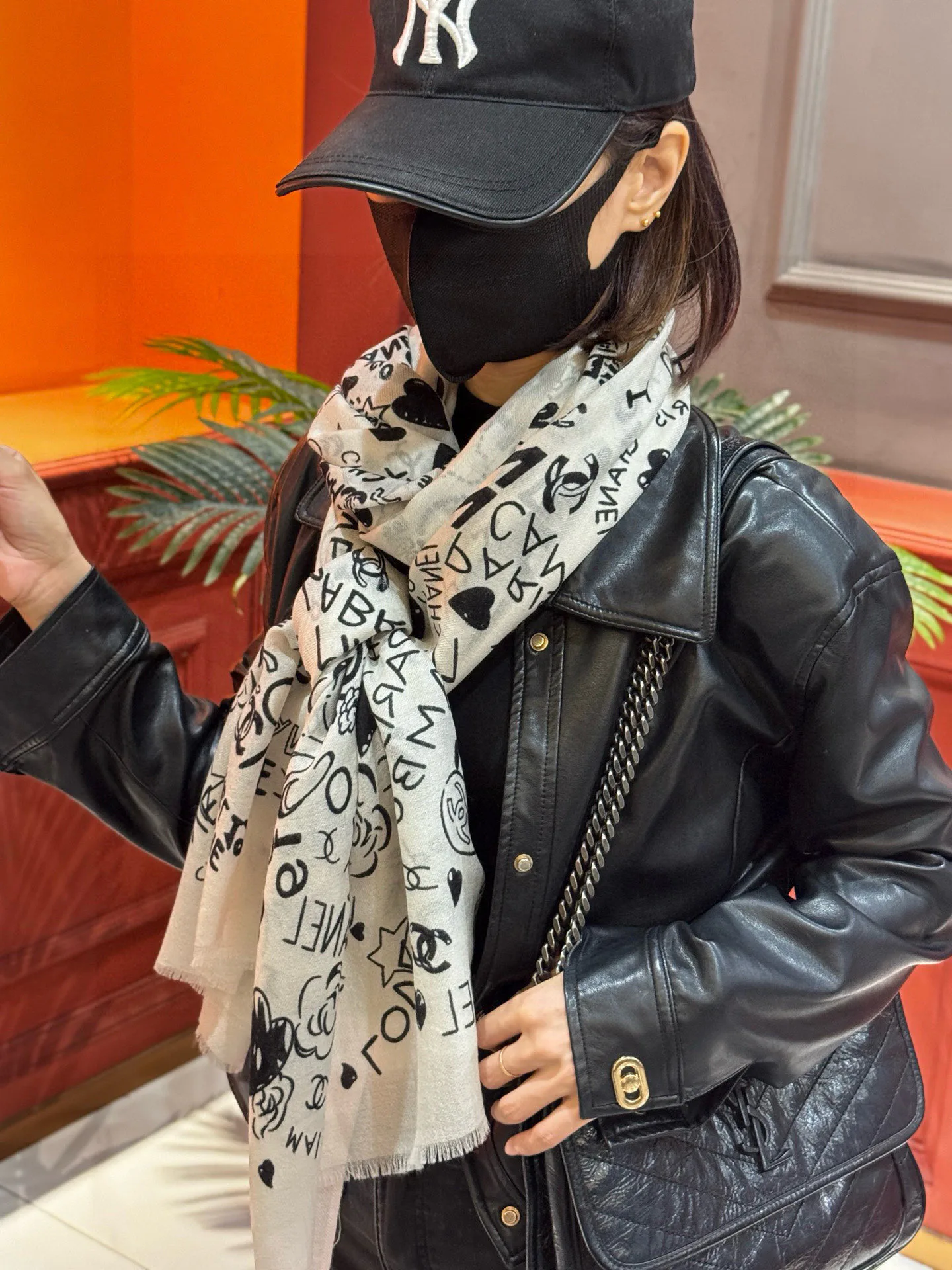 Шарфы Chanel 310298