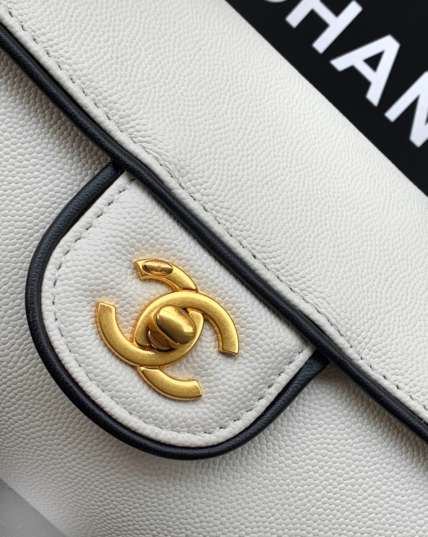 Классические Сумки Женские Chanel 11869012
