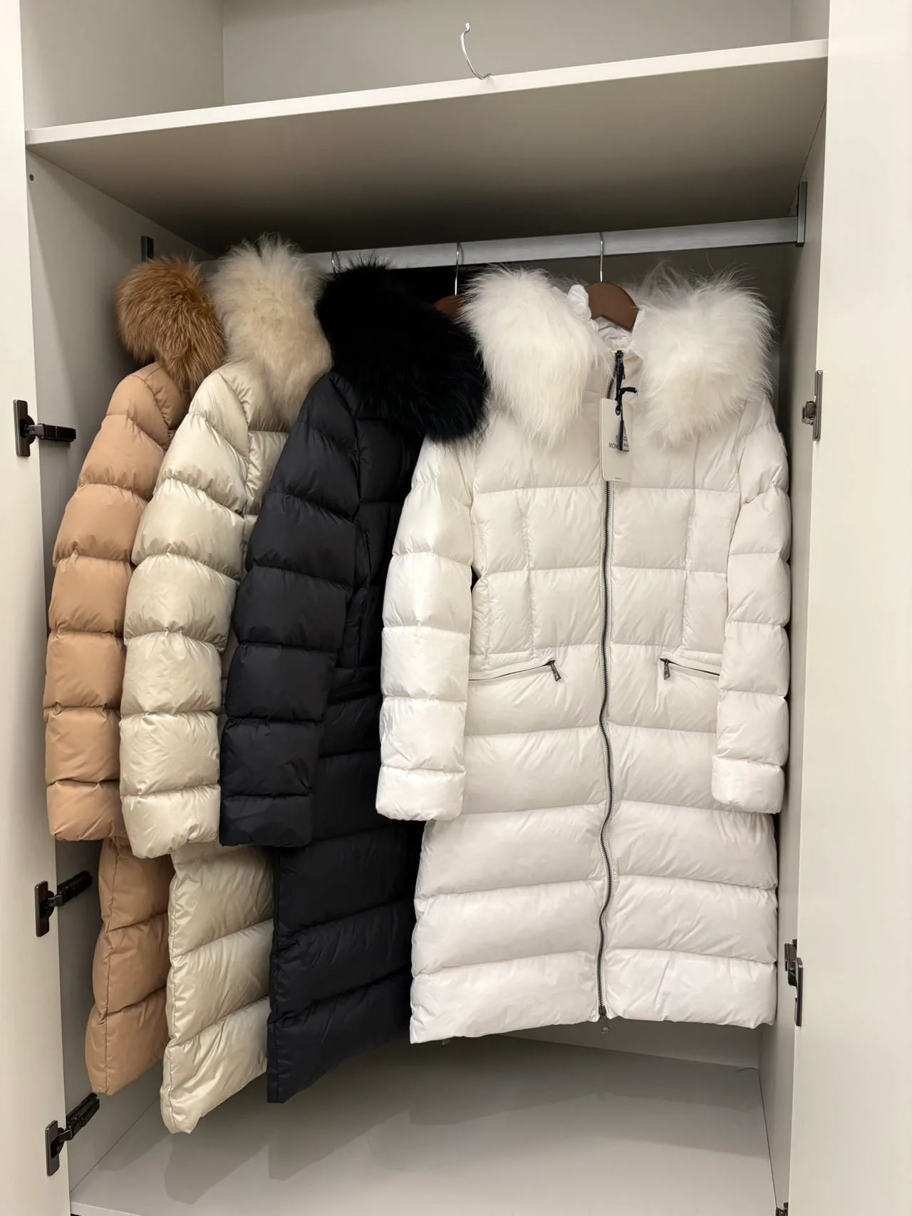 Куртки И Пуховики Женские Moncler 18599950