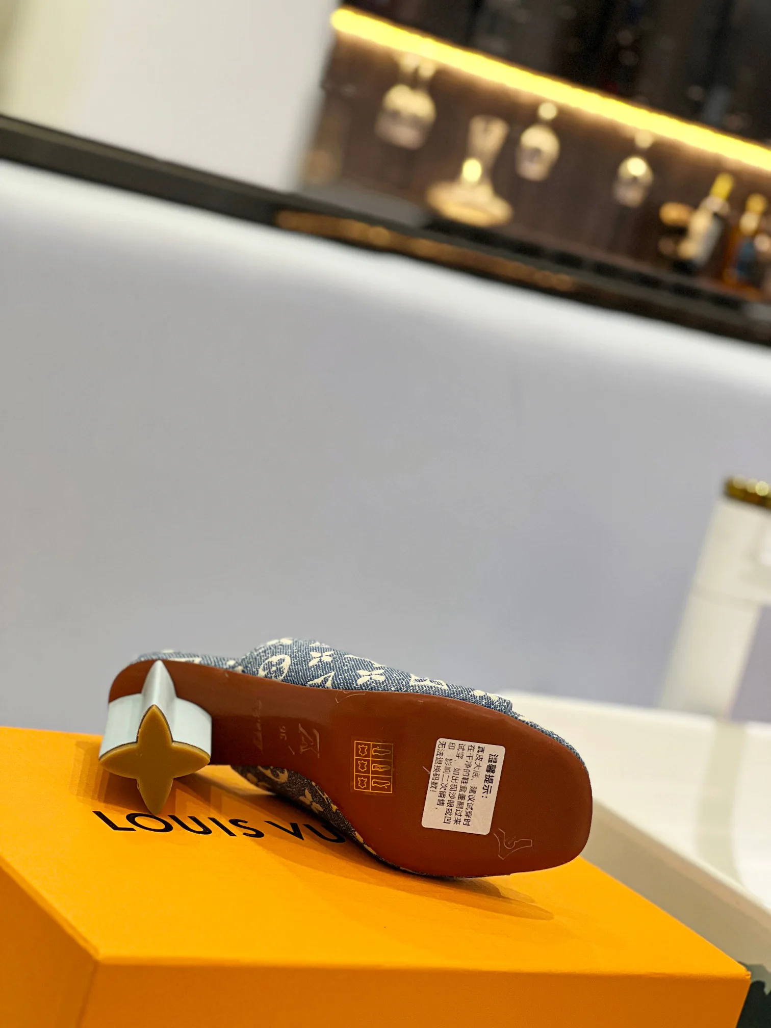 Босоножки Женские Louis Vuitton 9623601