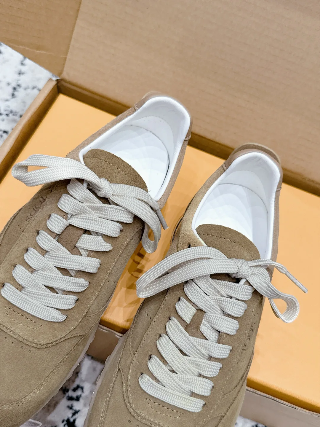 Кроссовки Женские Tod's 18440847