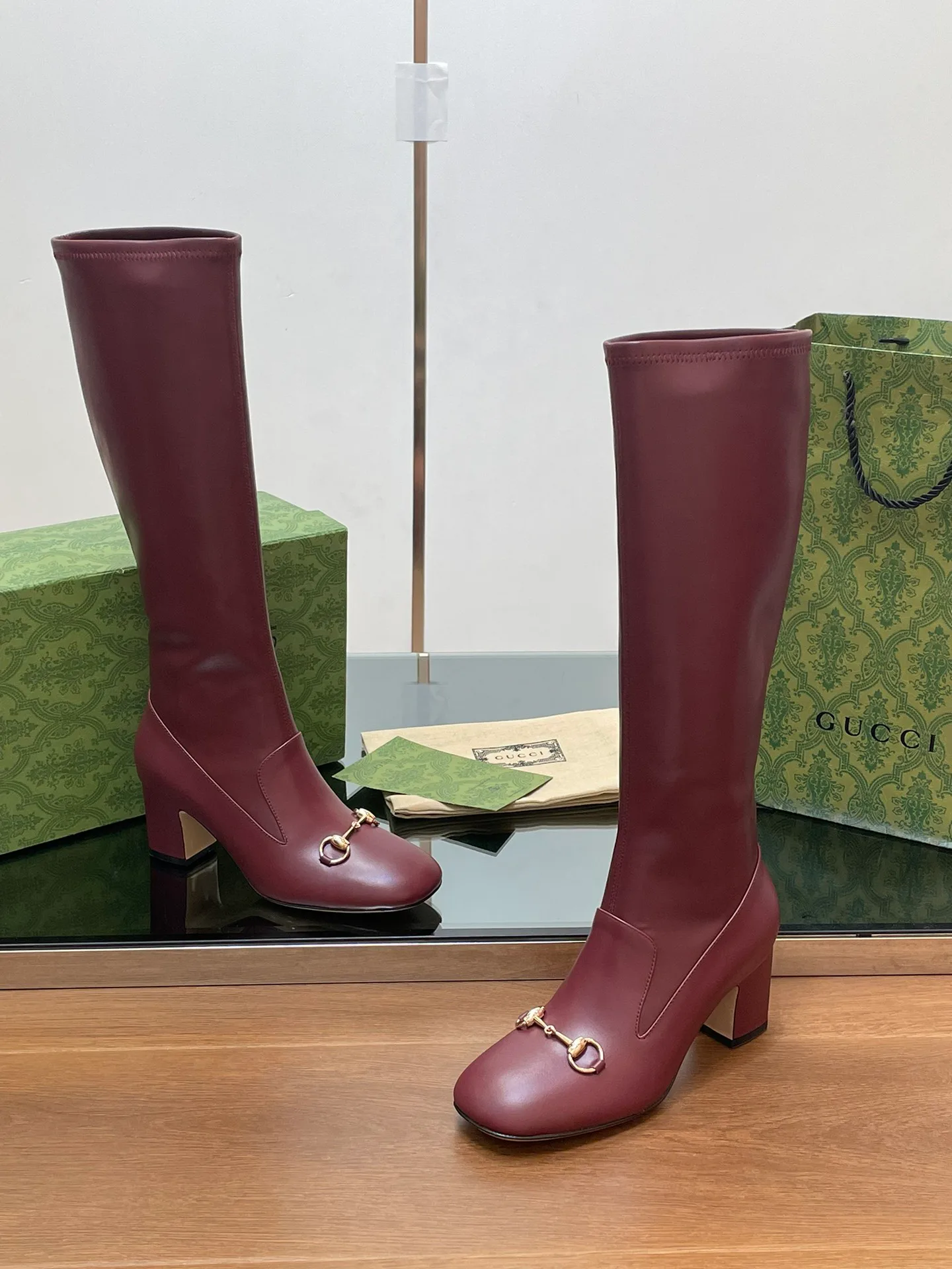 Сапоги Женские Gucci 18083282