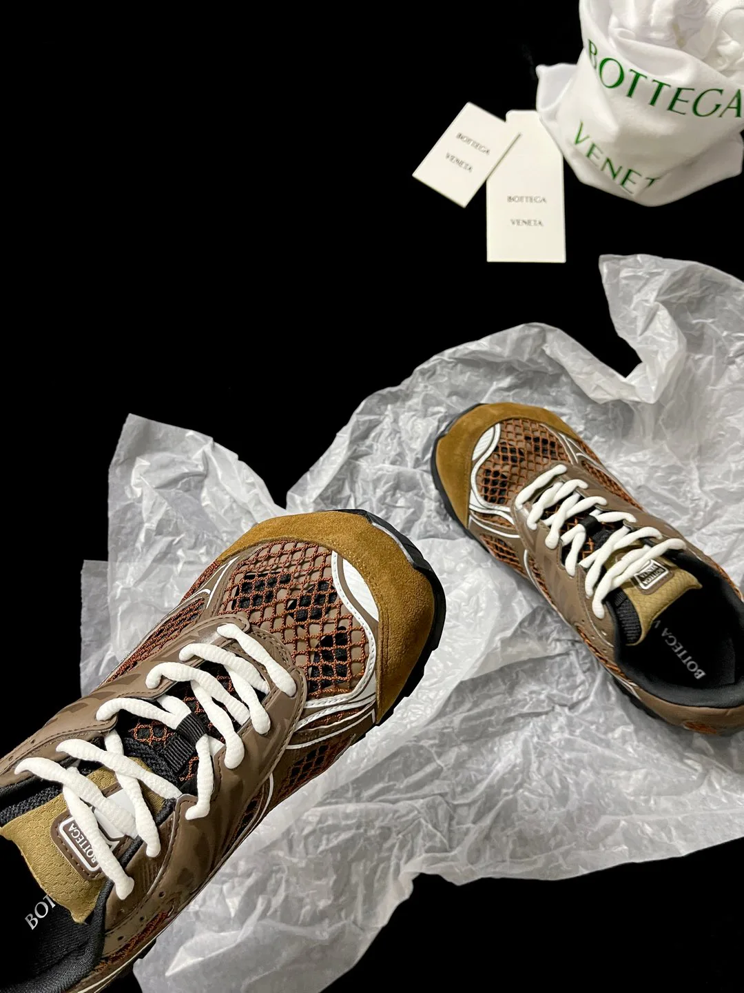 Кроссовки Женские Bottega Veneta 5735