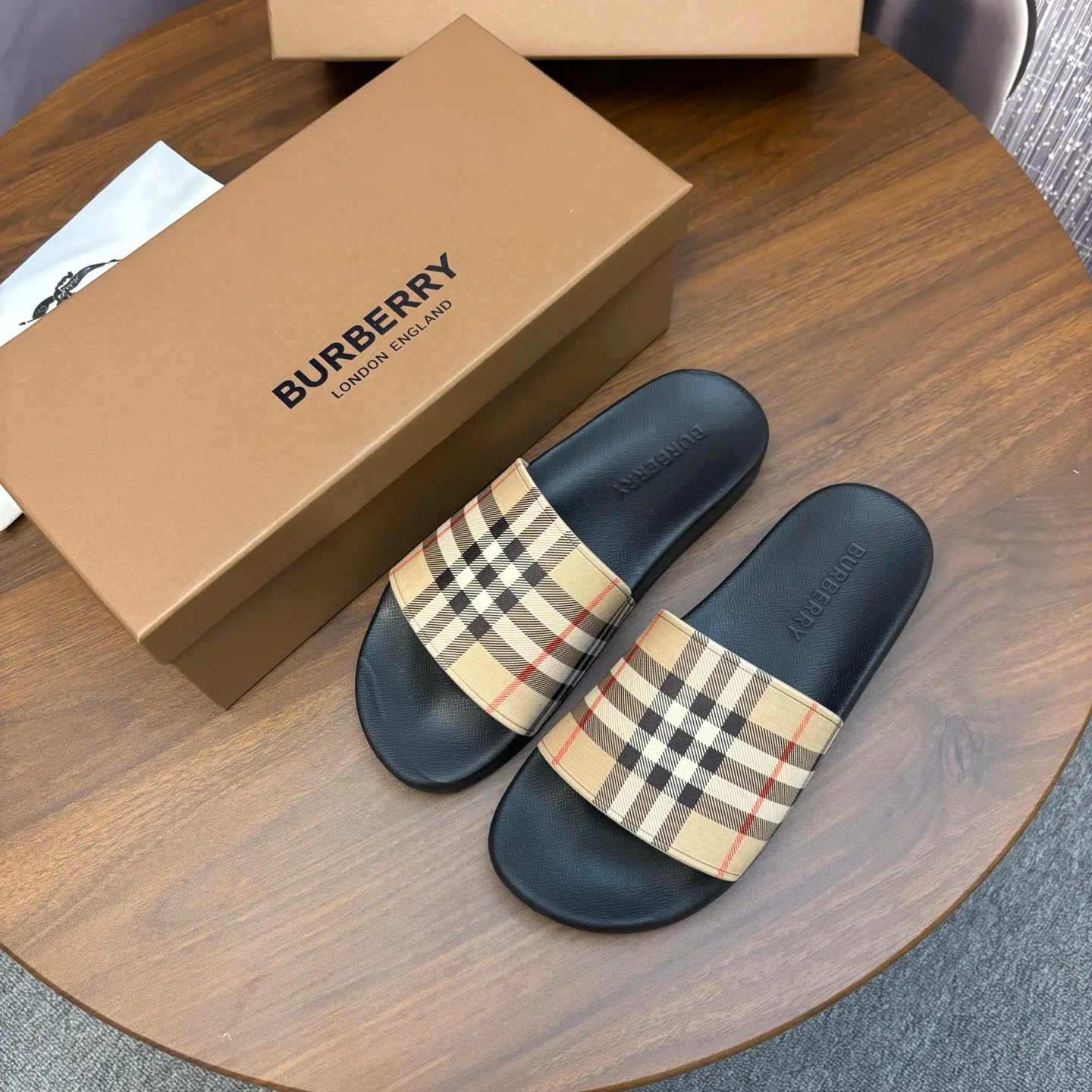 Шлепанцы Женские Burberry 587962