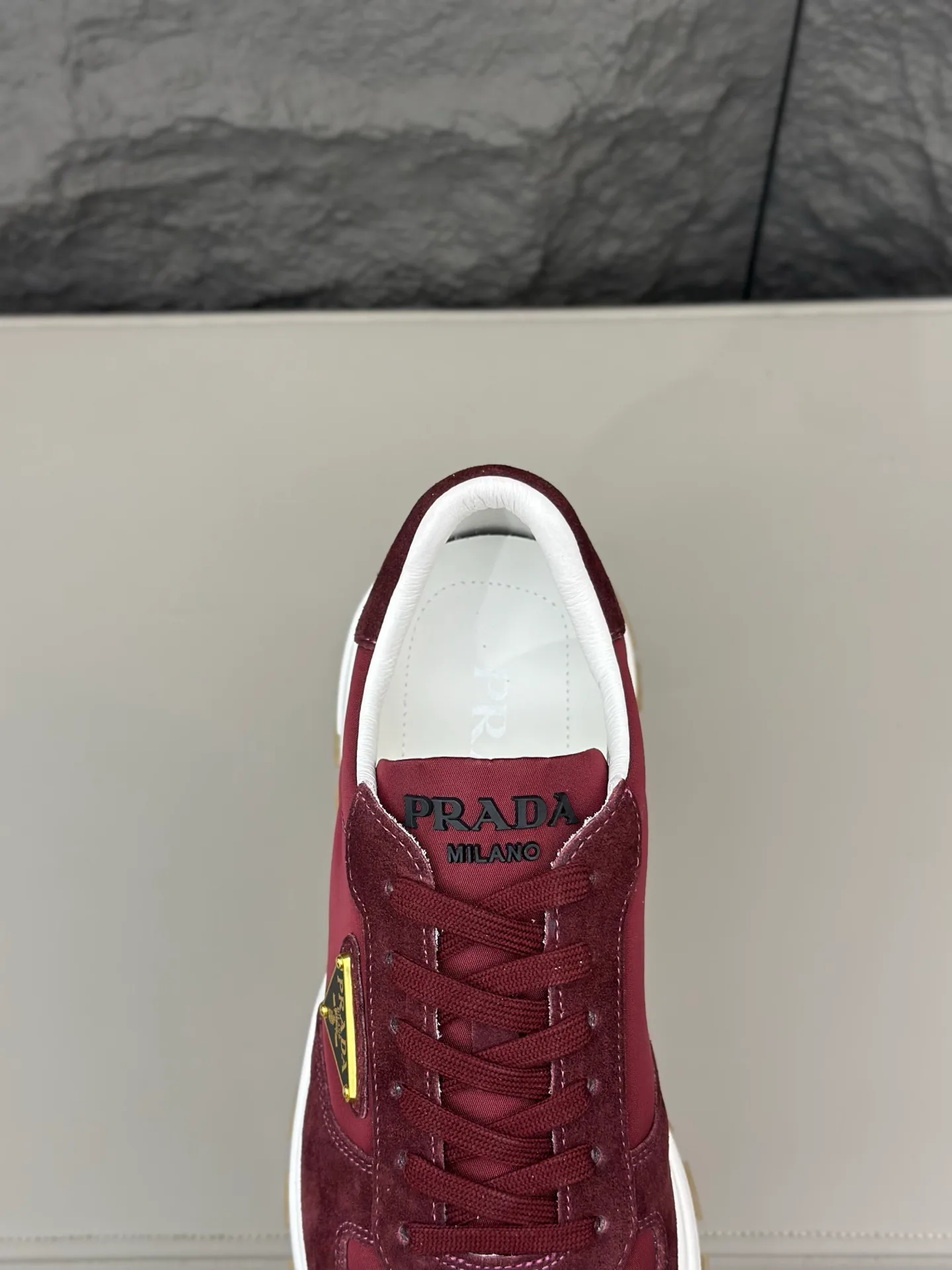 Кроссовки Мужские Prada 25500