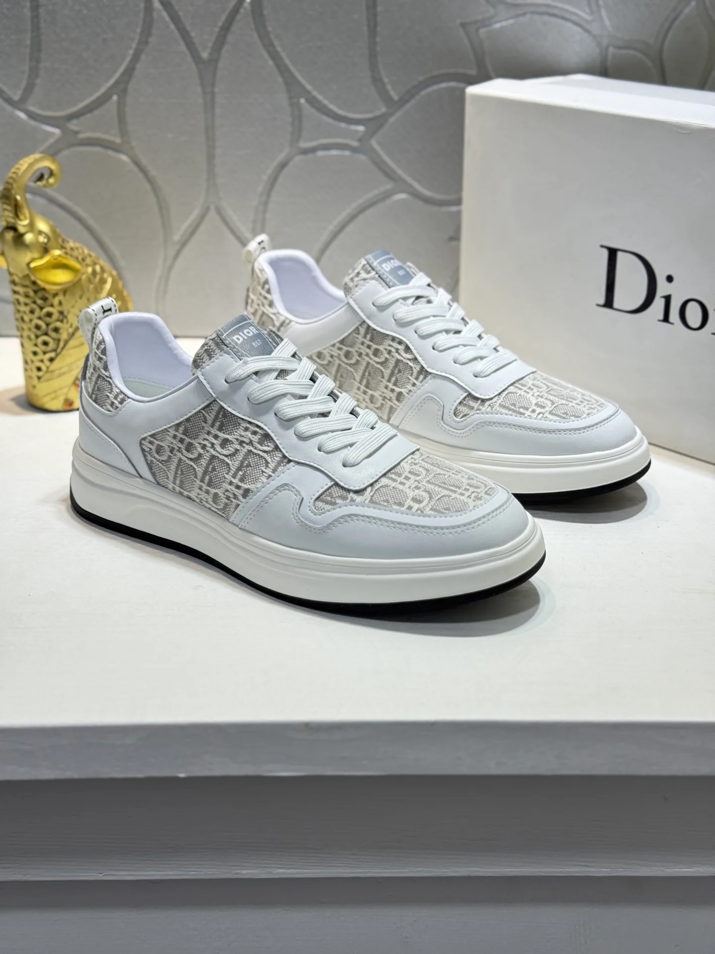Кроссовки Мужские Christian Dior 17934225