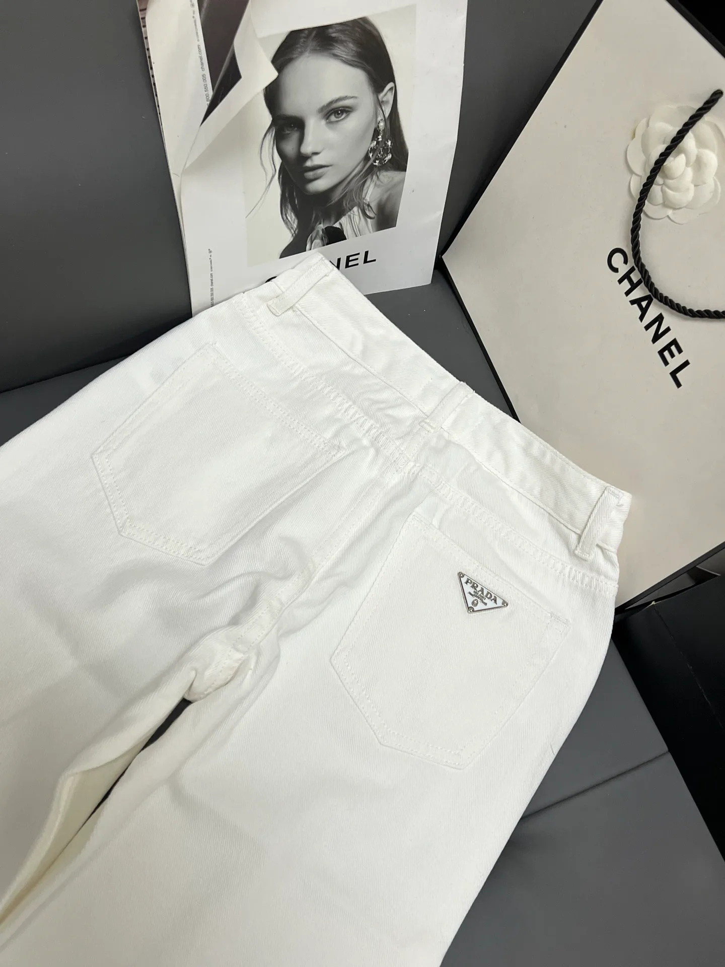Джинсы Женские Prada 11484509