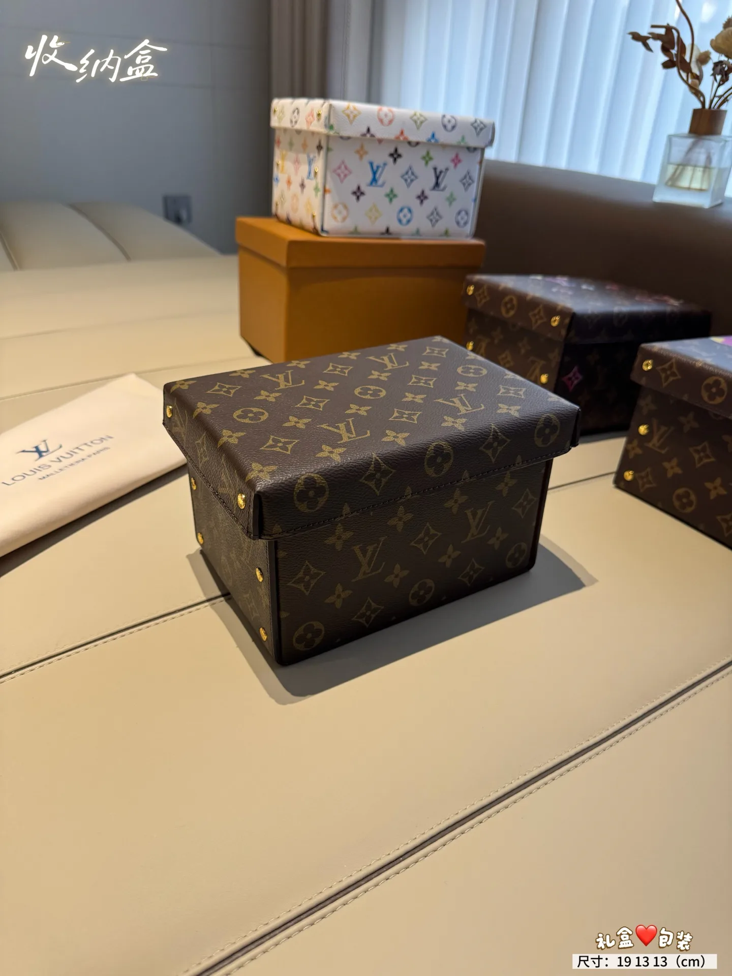 Текстиль Louis Vuitton 18013181