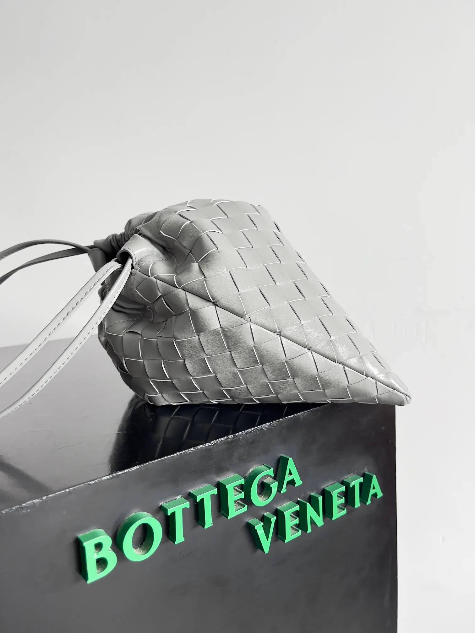 Сумки На Ремне Женские Bottega Veneta 11255479