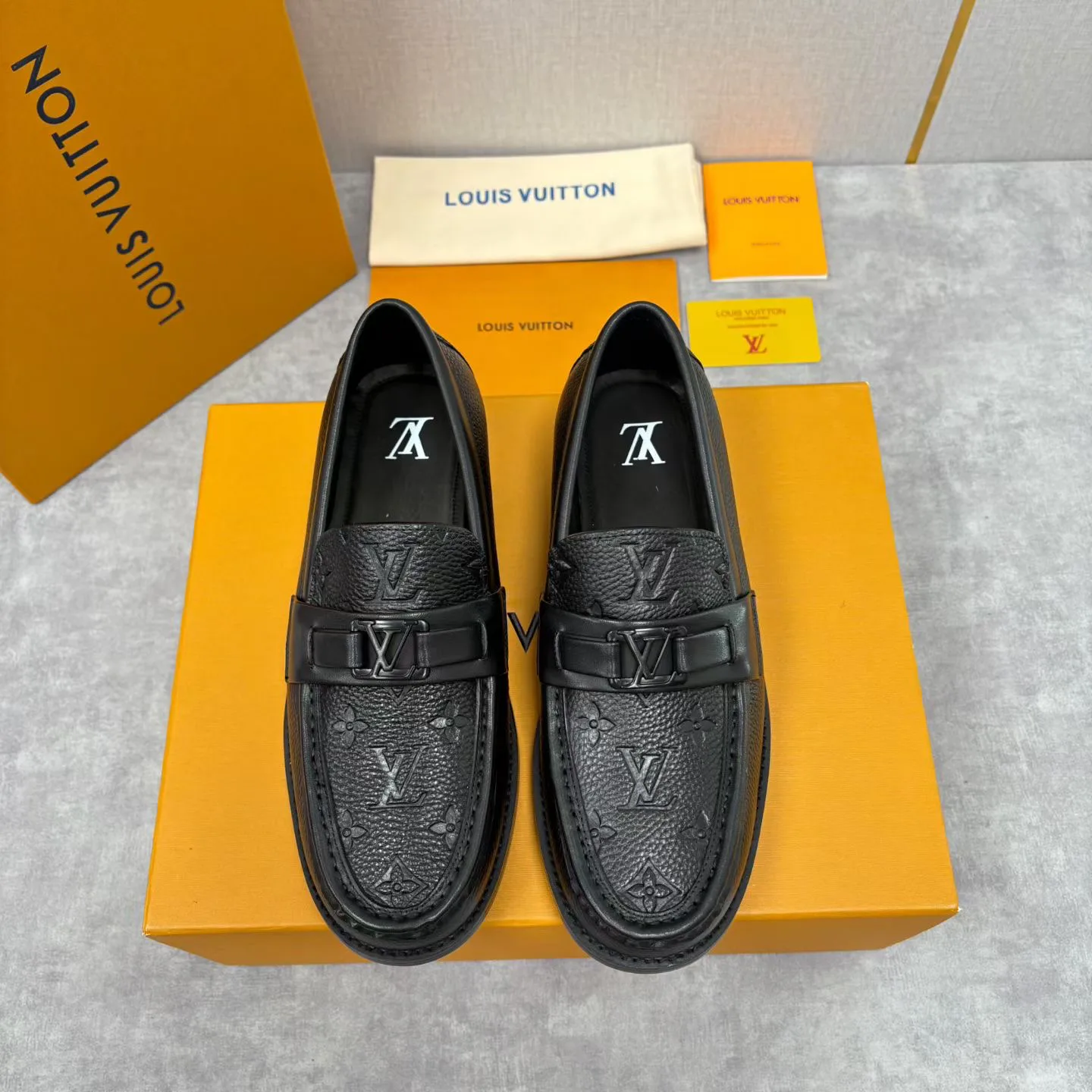 Лоферы И Туфли Мужские Louis Vuitton 18193955