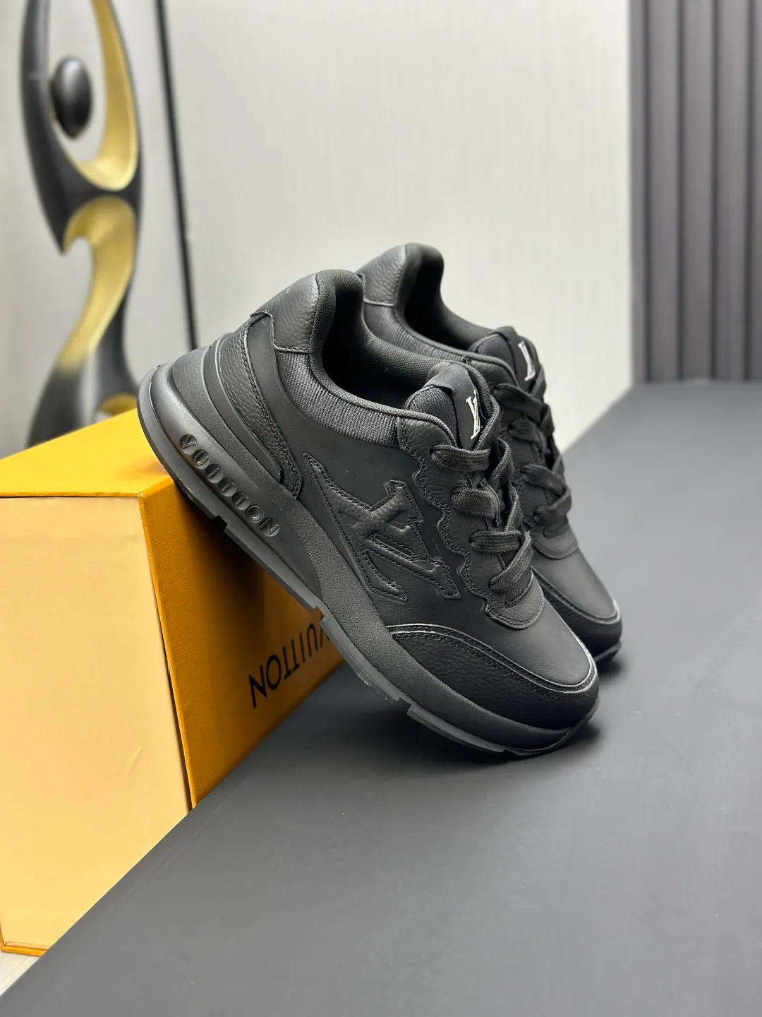 Кроссовки Мужские Louis Vuitton 11161987