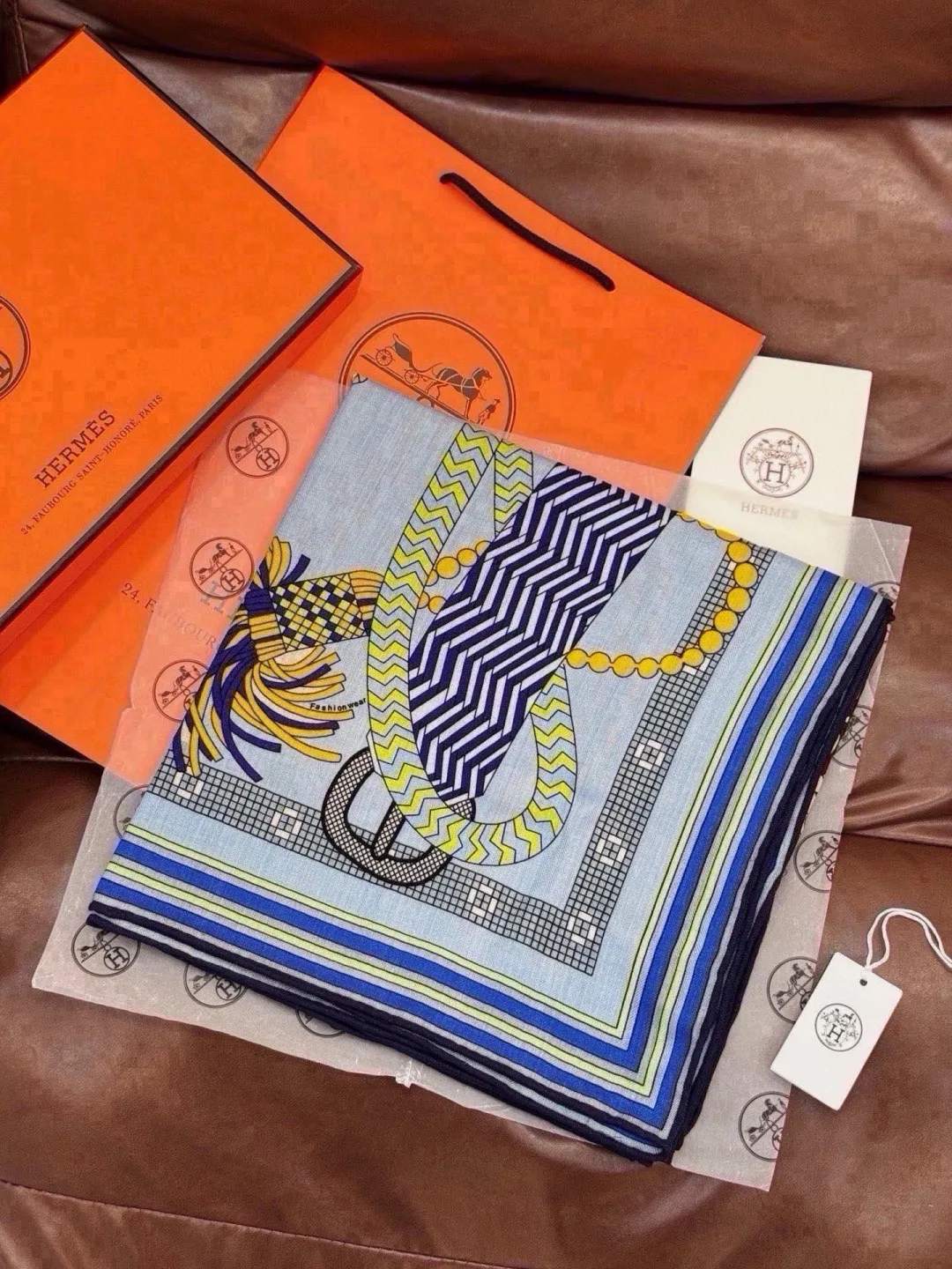 Платки Hermes 18322222
