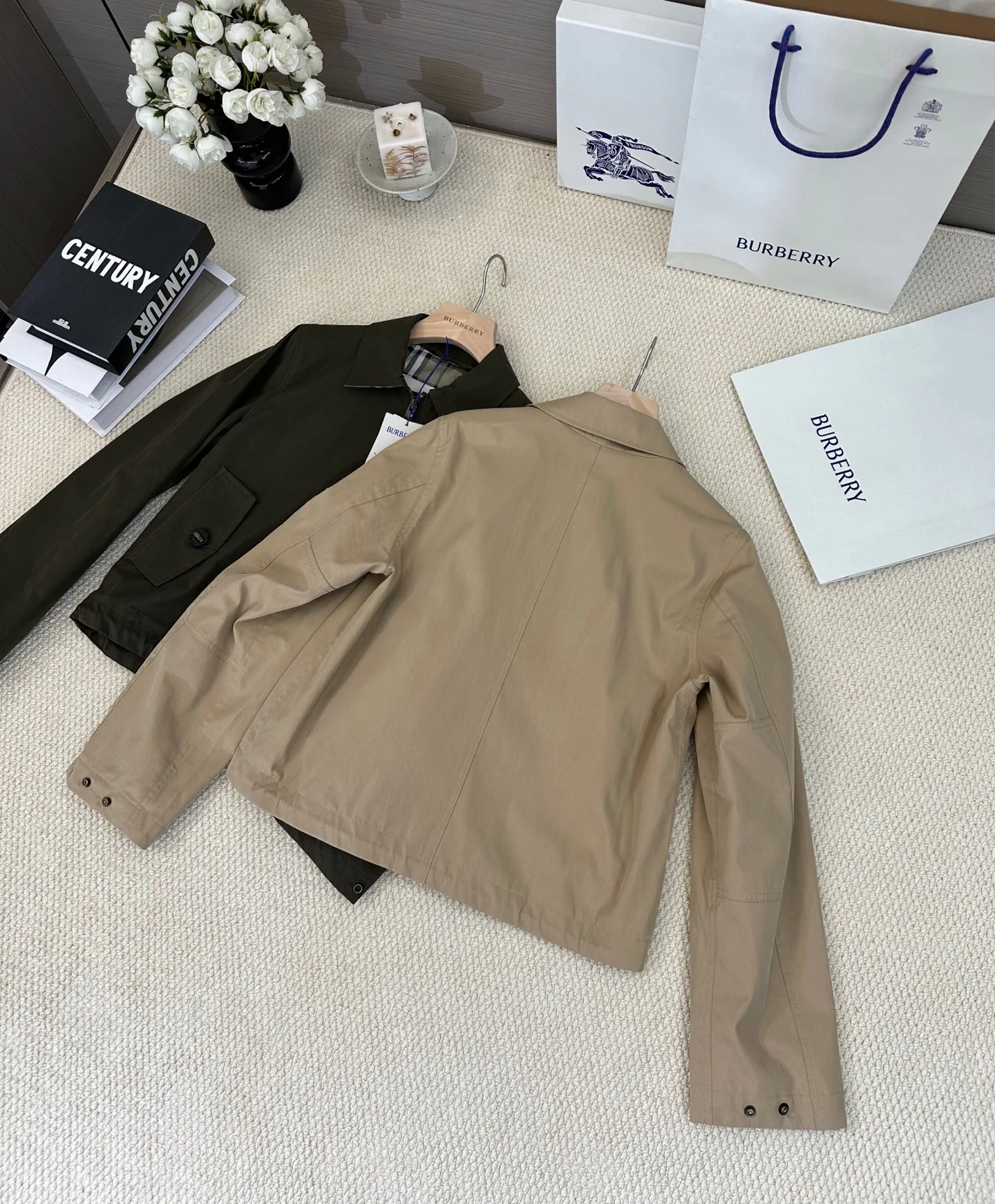 Куртки И Пуховики Женские Burberry 17998592