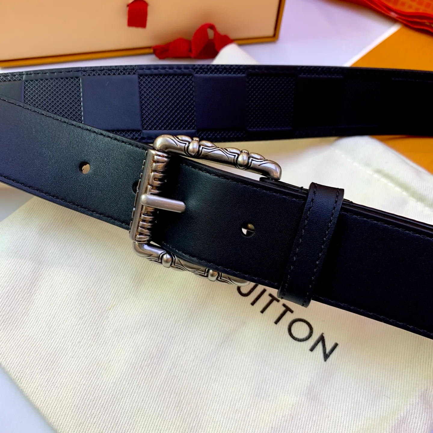 Ремни Louis Vuitton 17638913