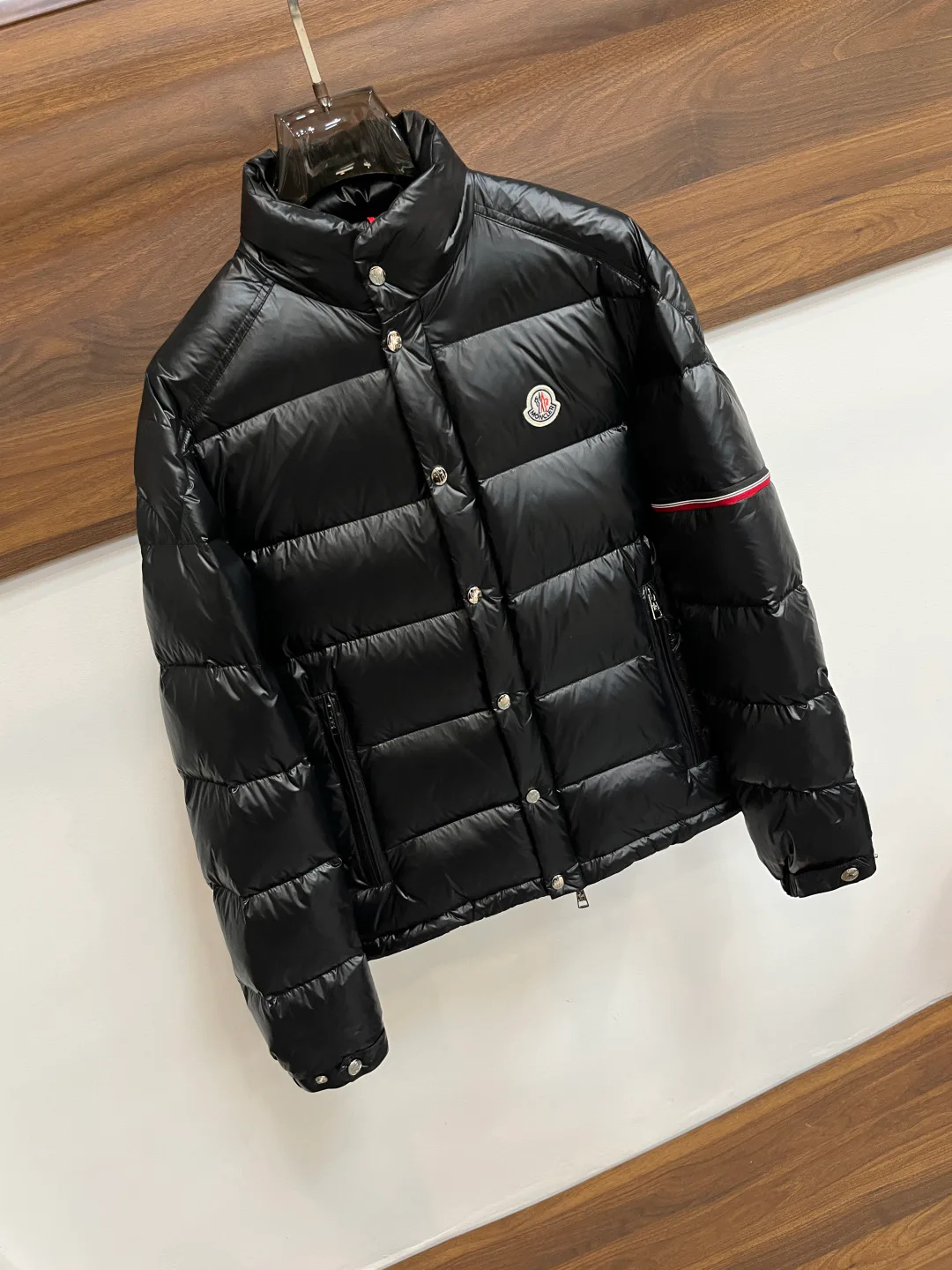 Куртки И Пуховики Мужские Moncler 560406