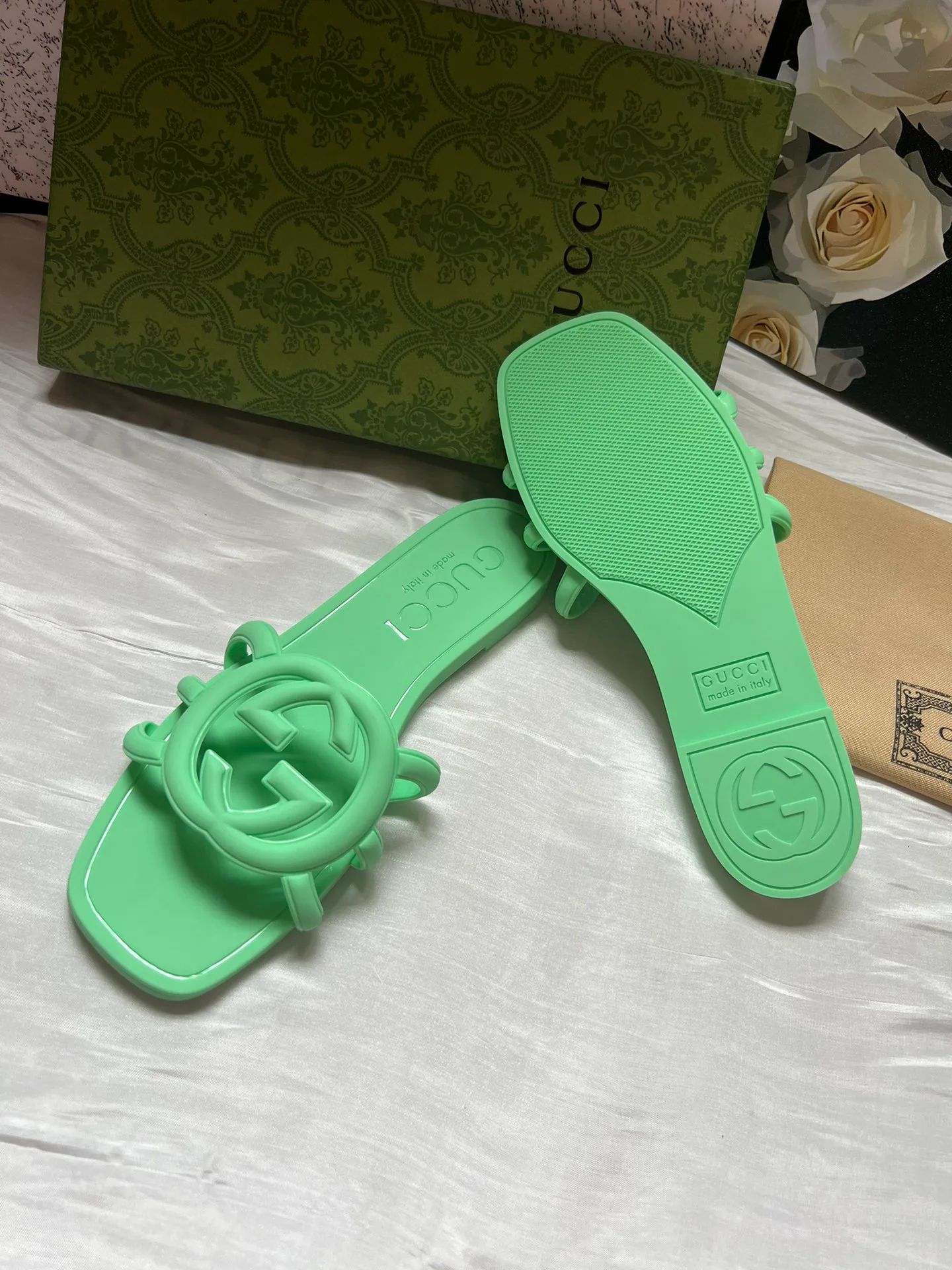 Шлепанцы Женские Gucci 16813