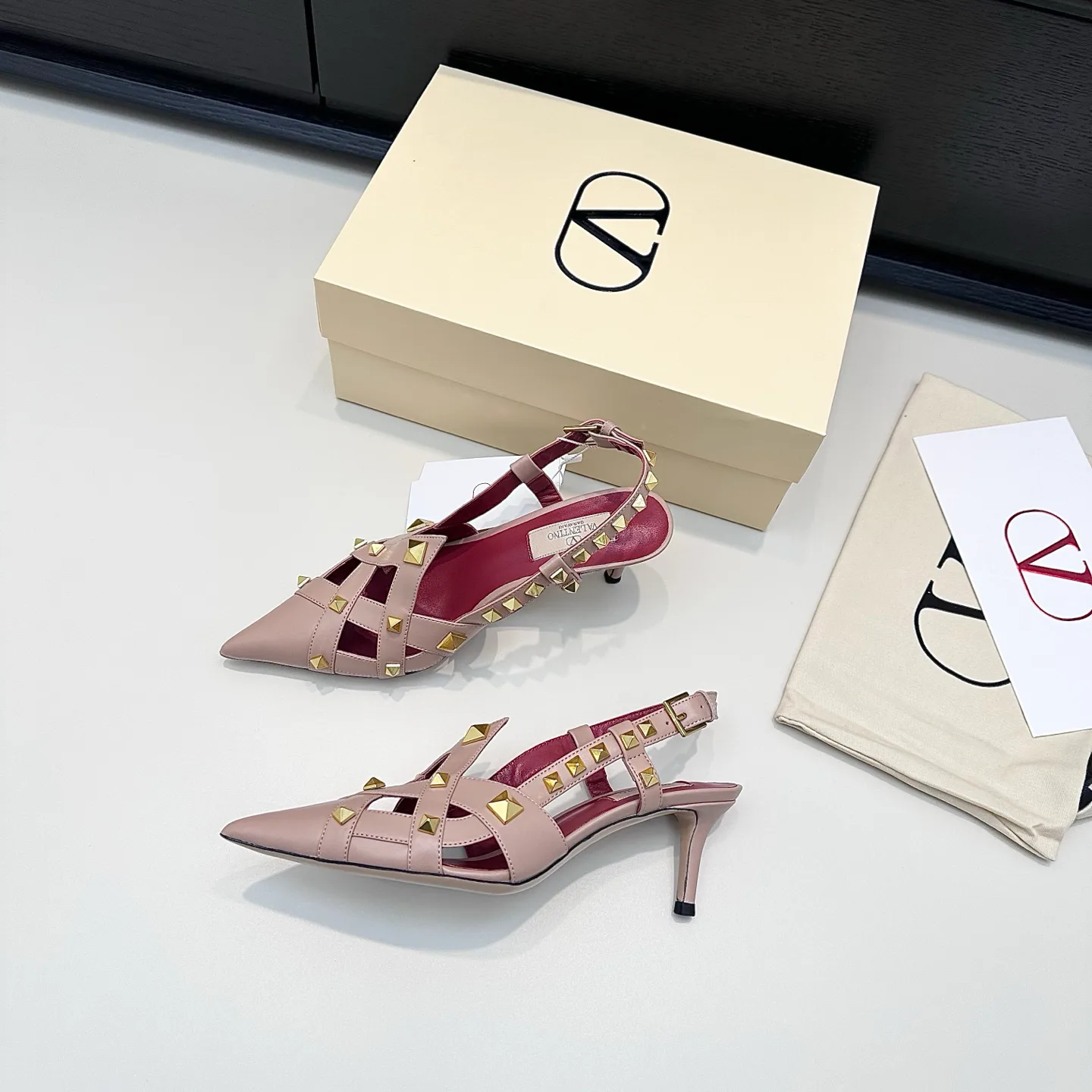 Босоножки Женские Valentino 812074