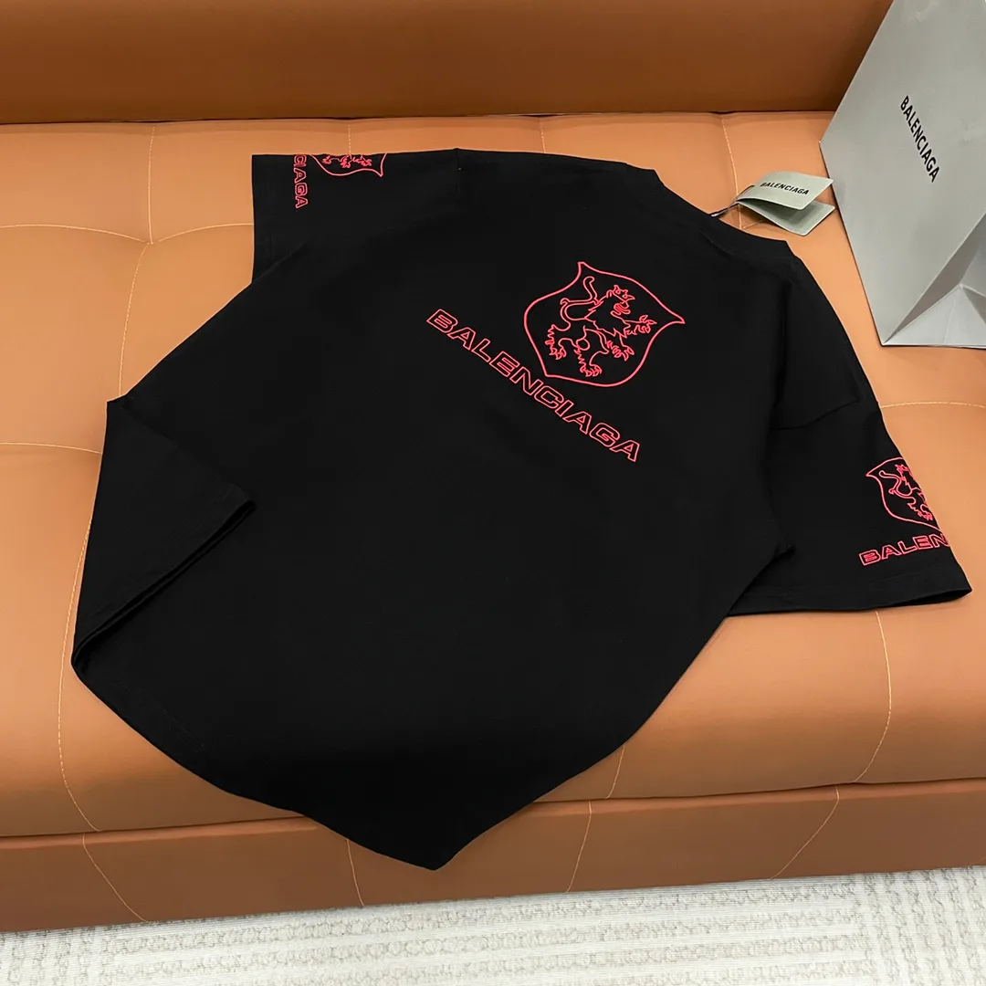 Футболки Женские Balenciaga 12538556