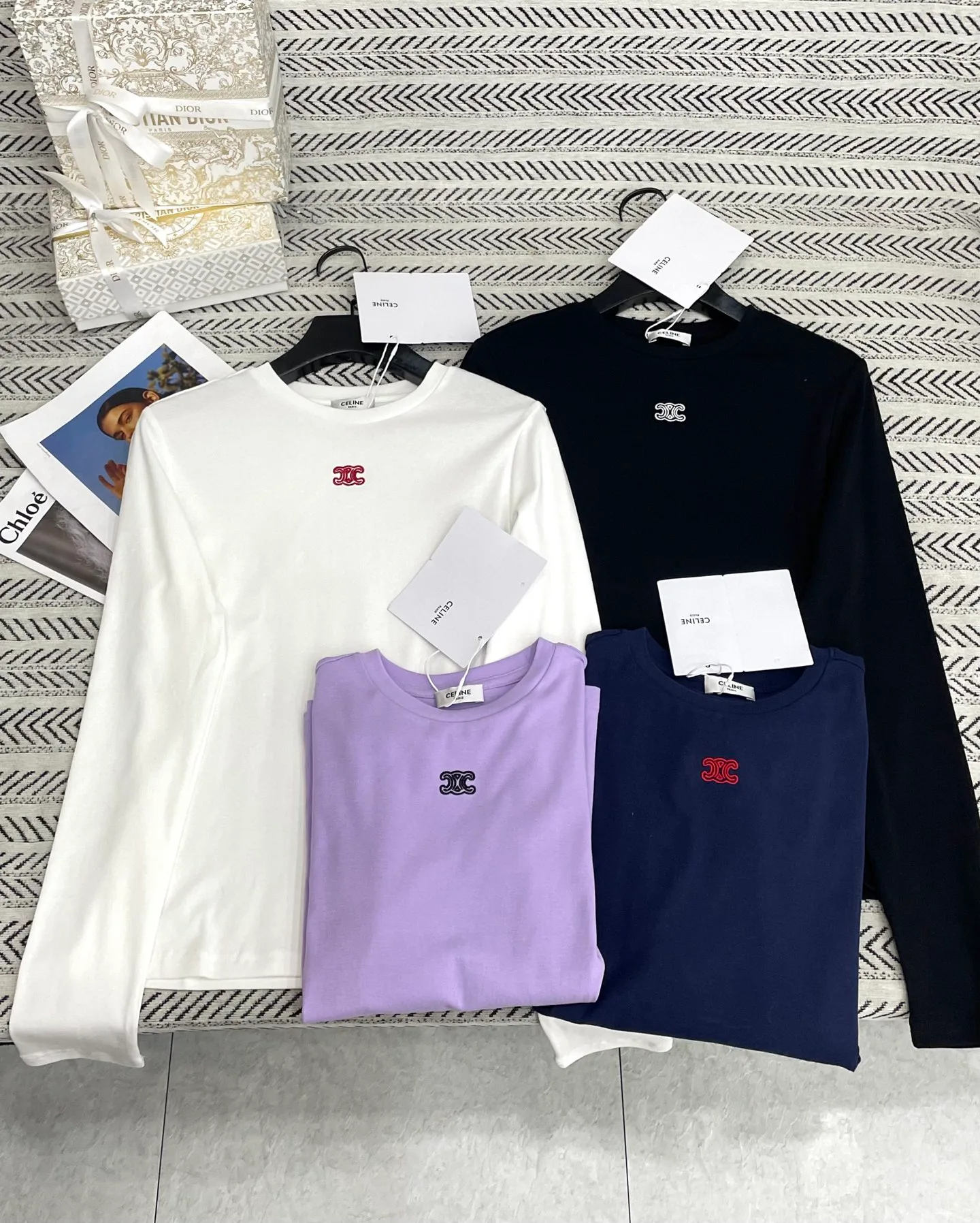 Футболки Женские Celine 17402498