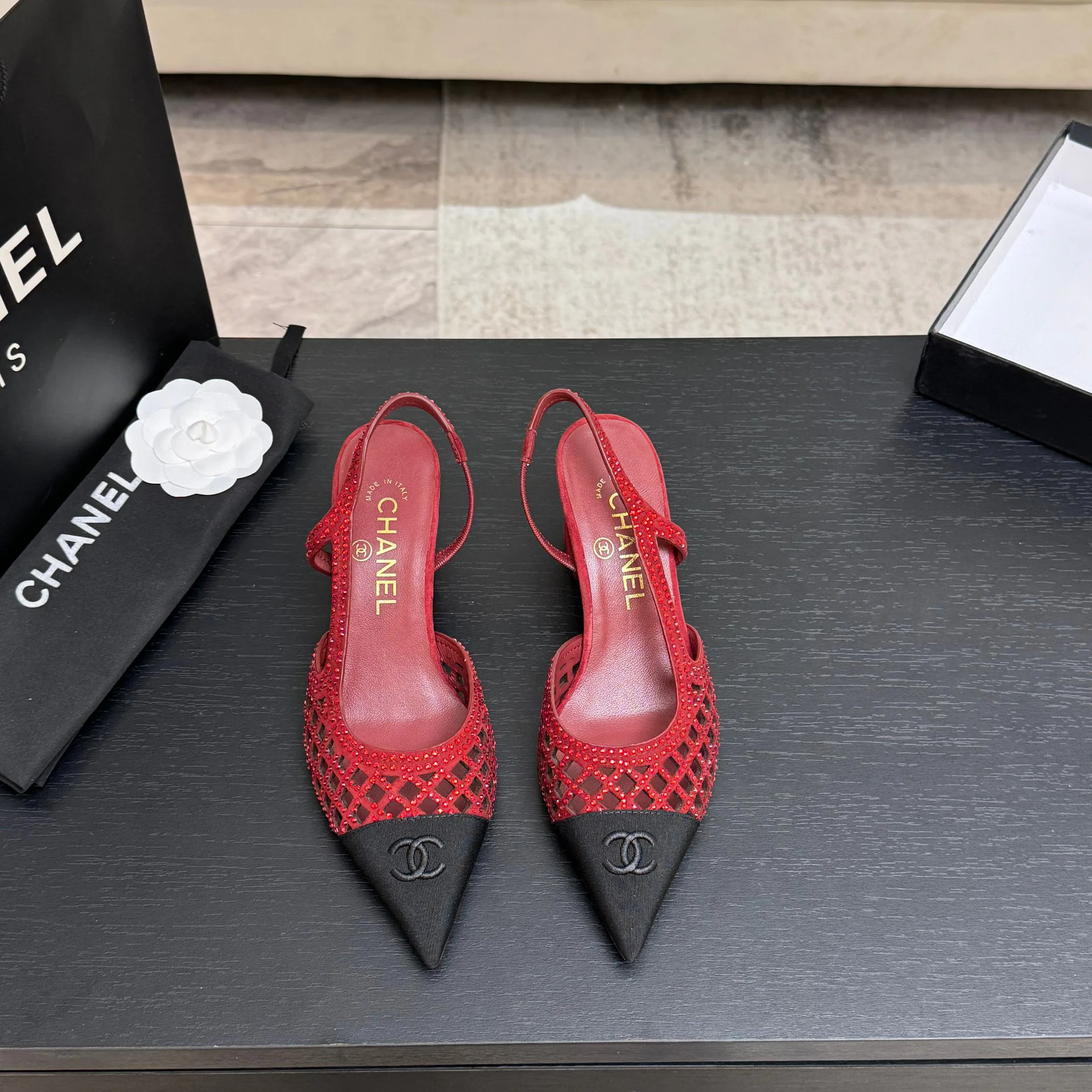 Туфли Женские Chanel 17448392