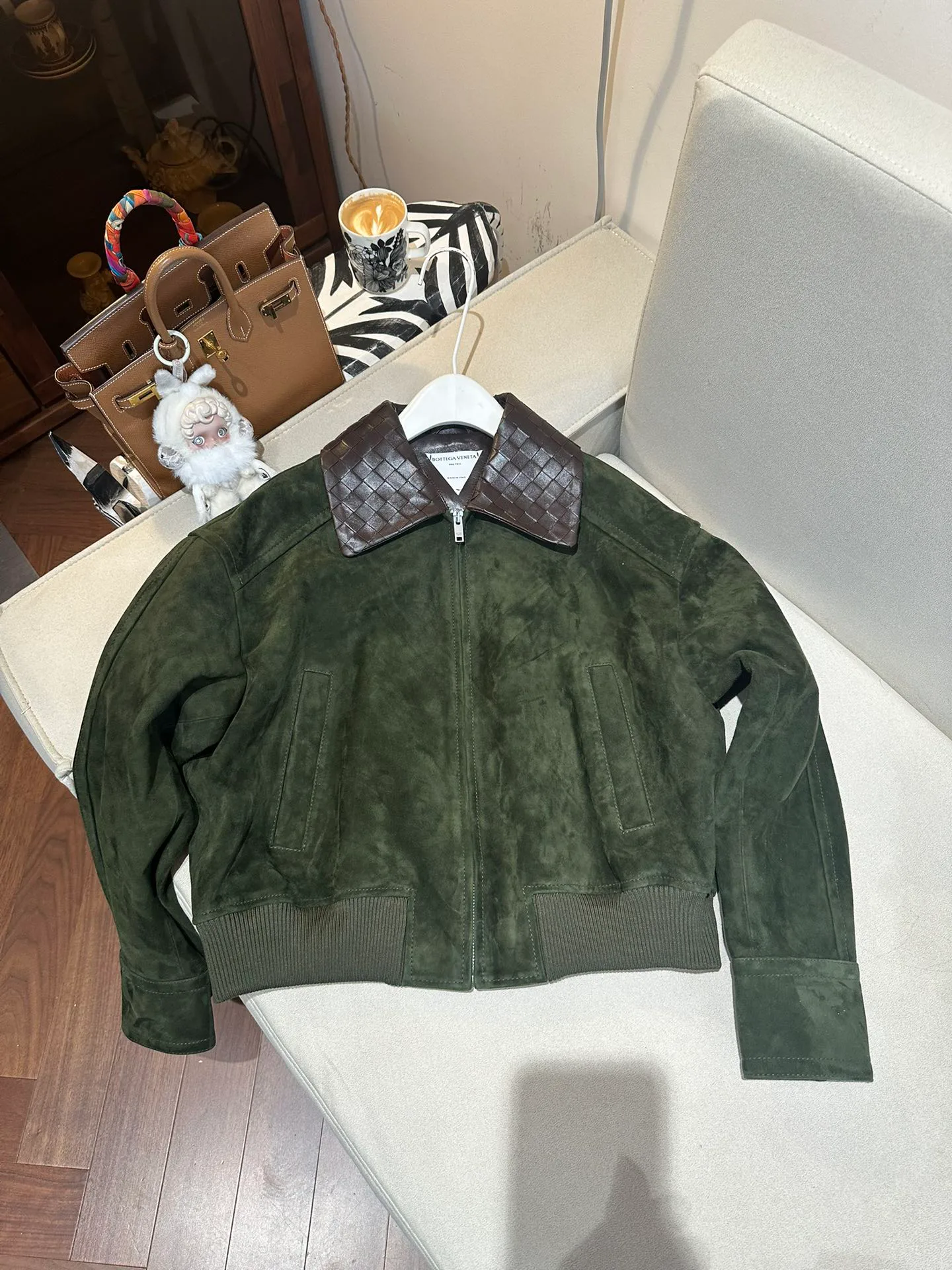 Кожаные Куртки И Дублёнки Женские Bottega Veneta 3078223