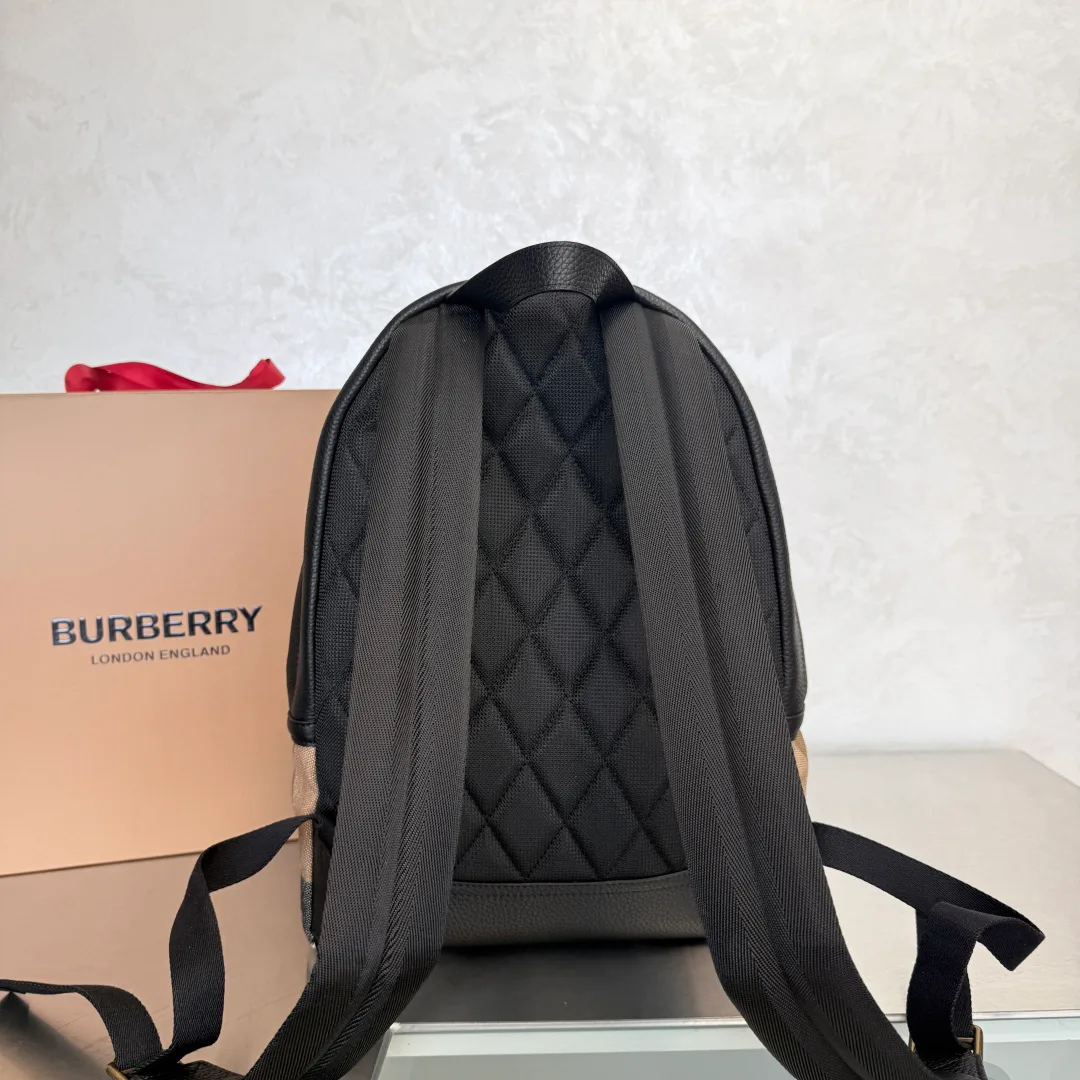 Рюкзаки Женские Burberry 17483291