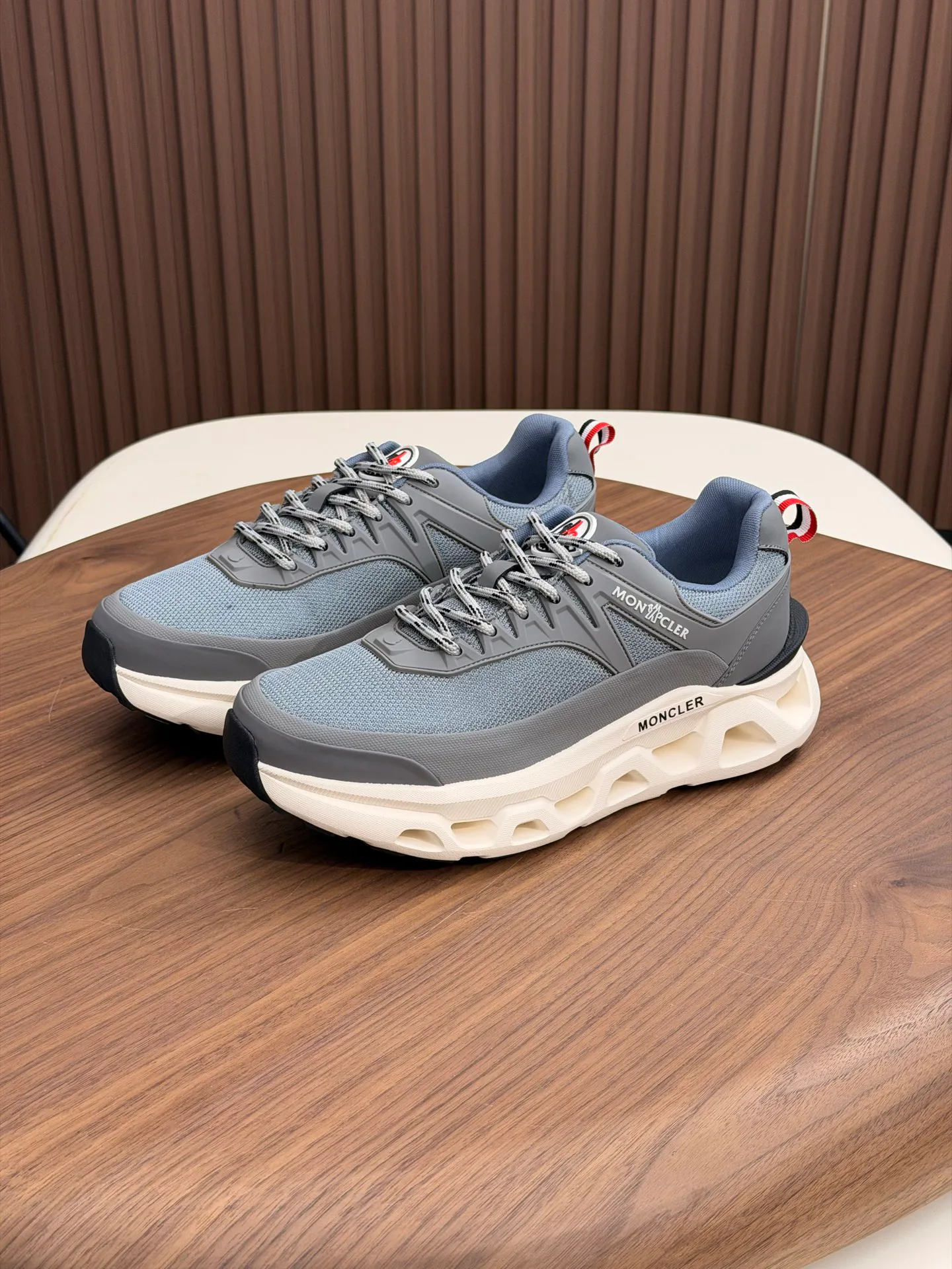 Кроссовки Мужские Moncler 12209635