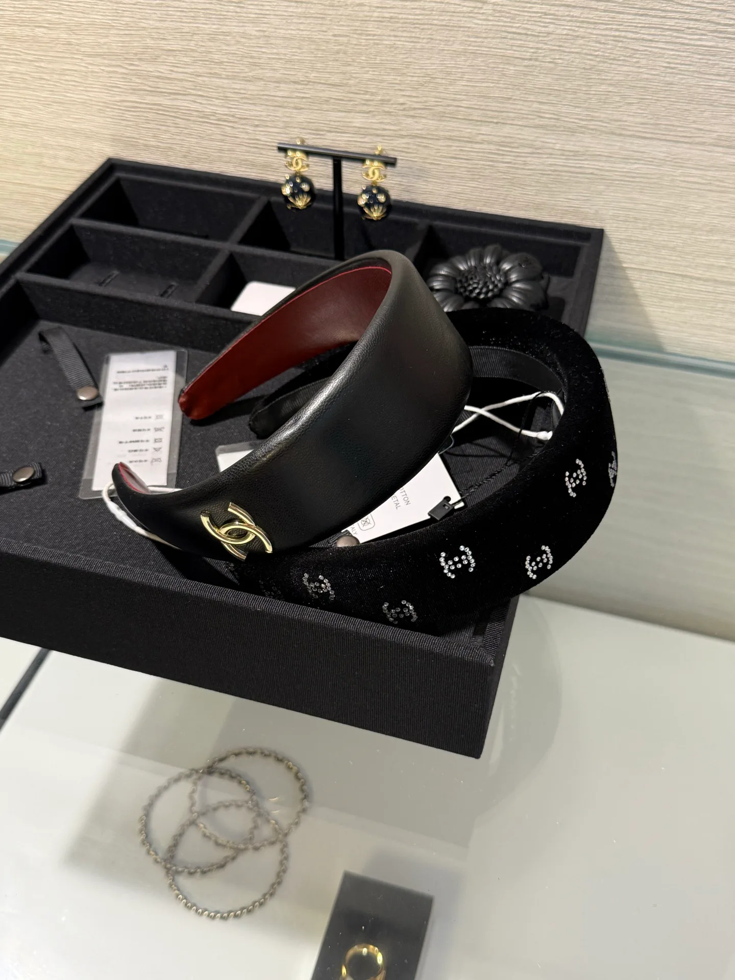 Головные Уборы Chanel 12940128