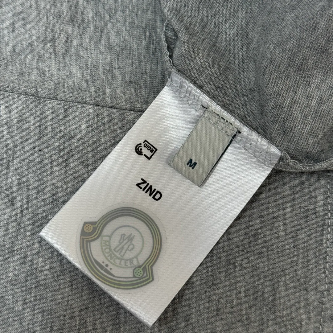 Футболки Женские Moncler 10292181