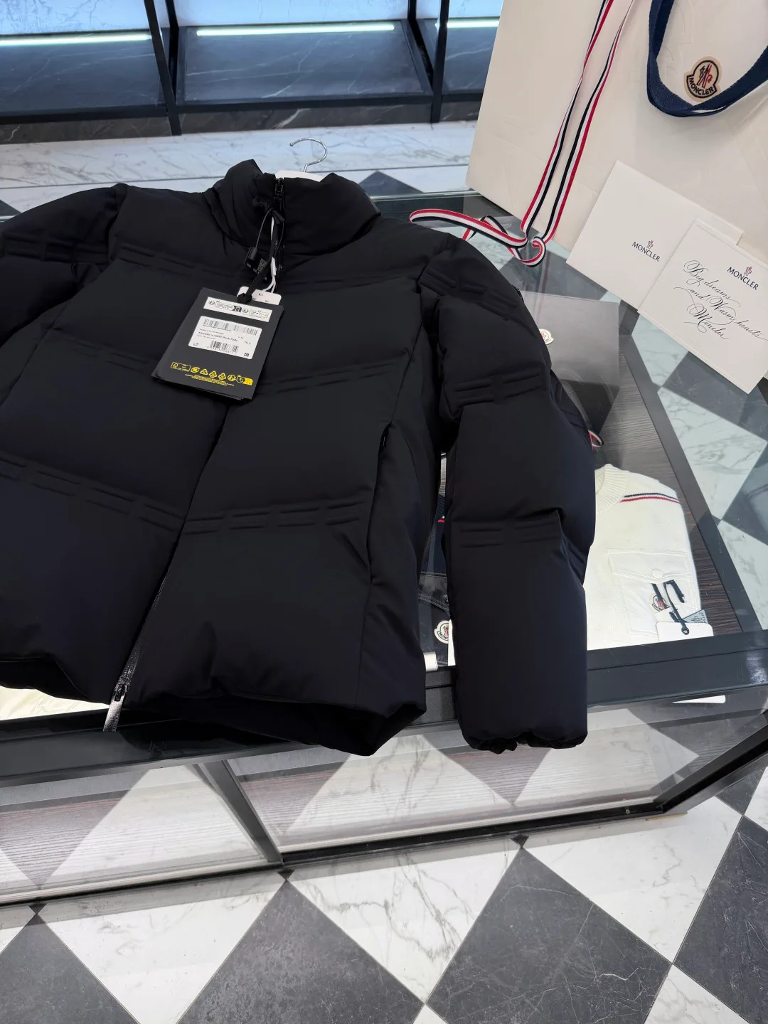 Куртки И Пуховики Мужские Moncler 987309