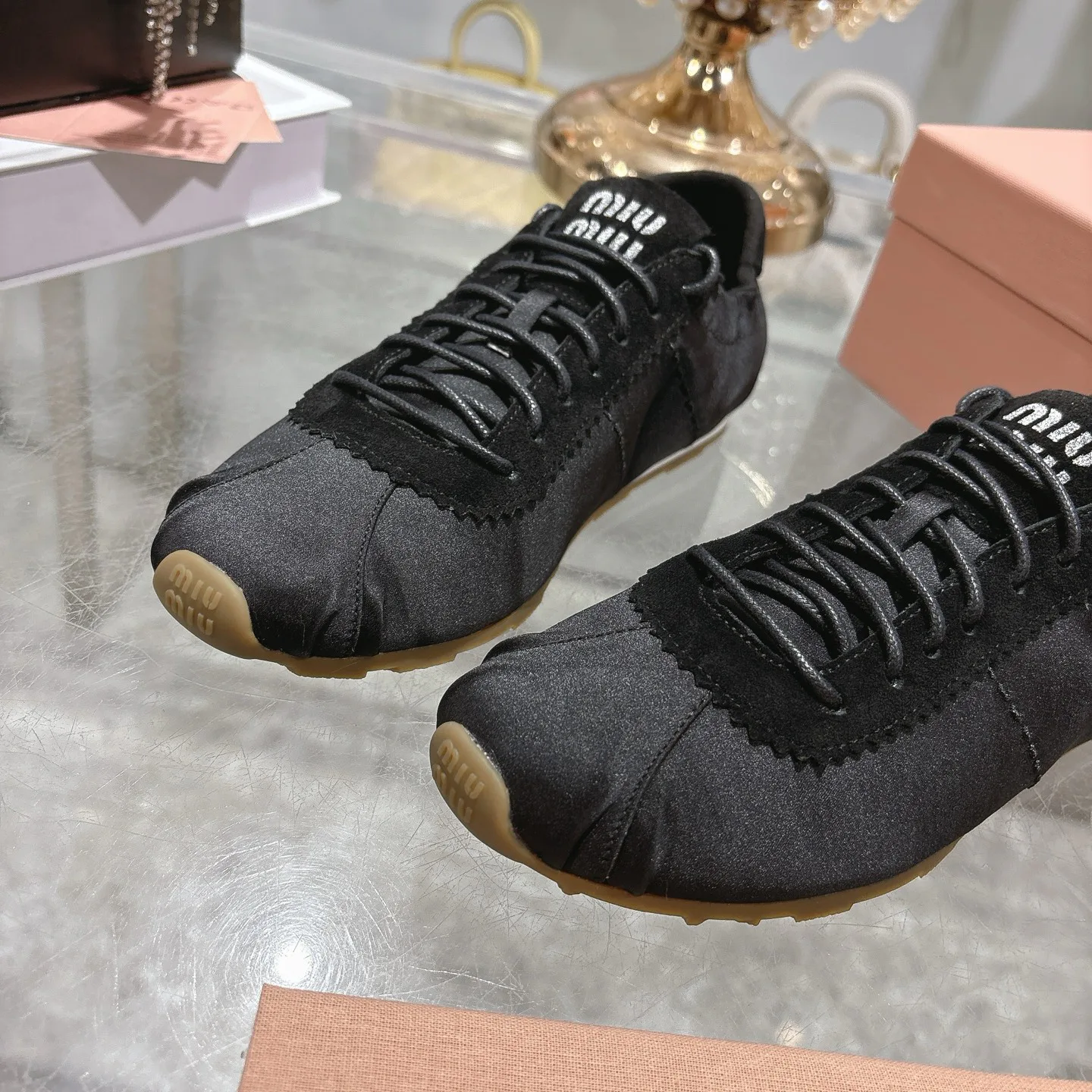 Кроссовки Женские Miu Miu 678540