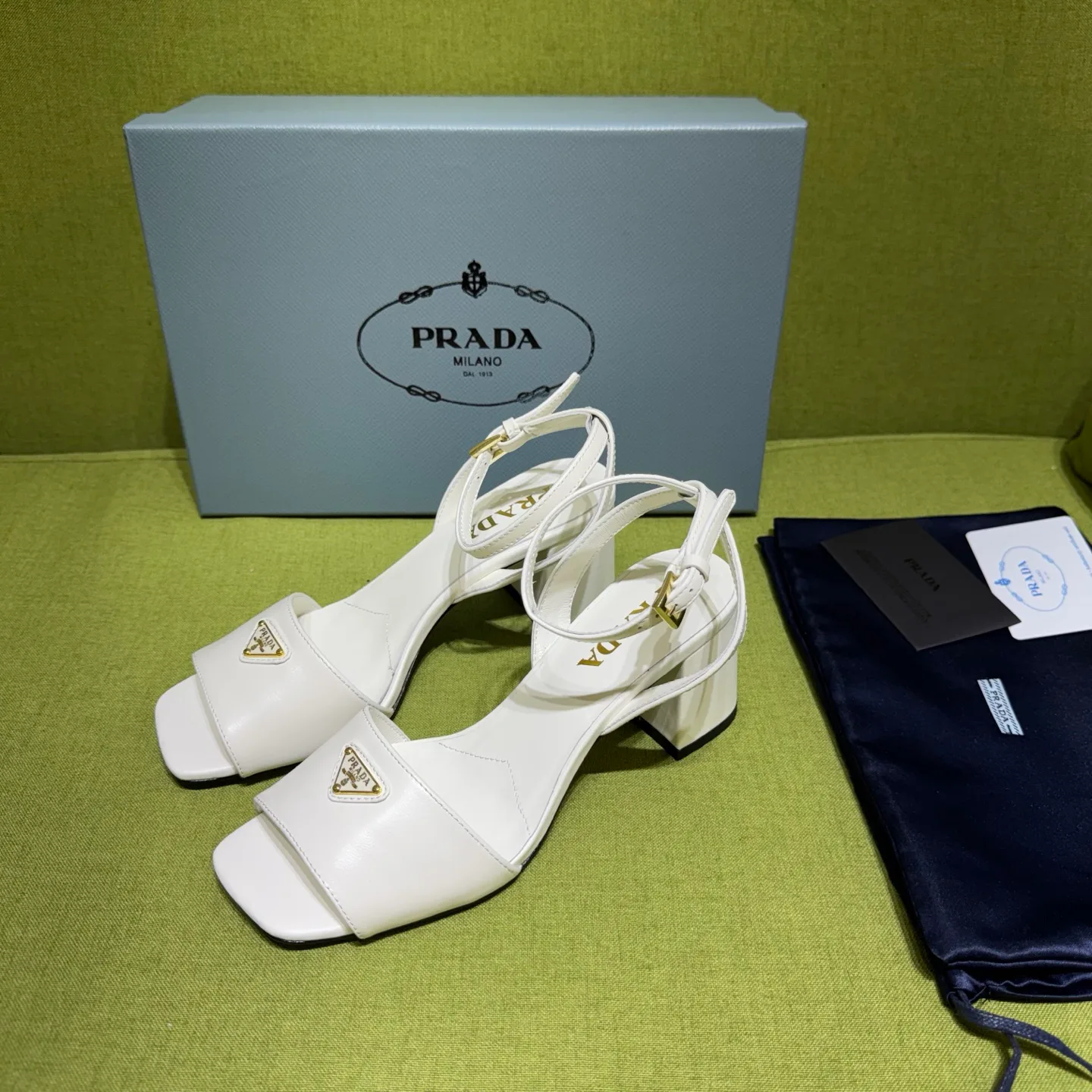 Босоножки Женские Prada 17524803