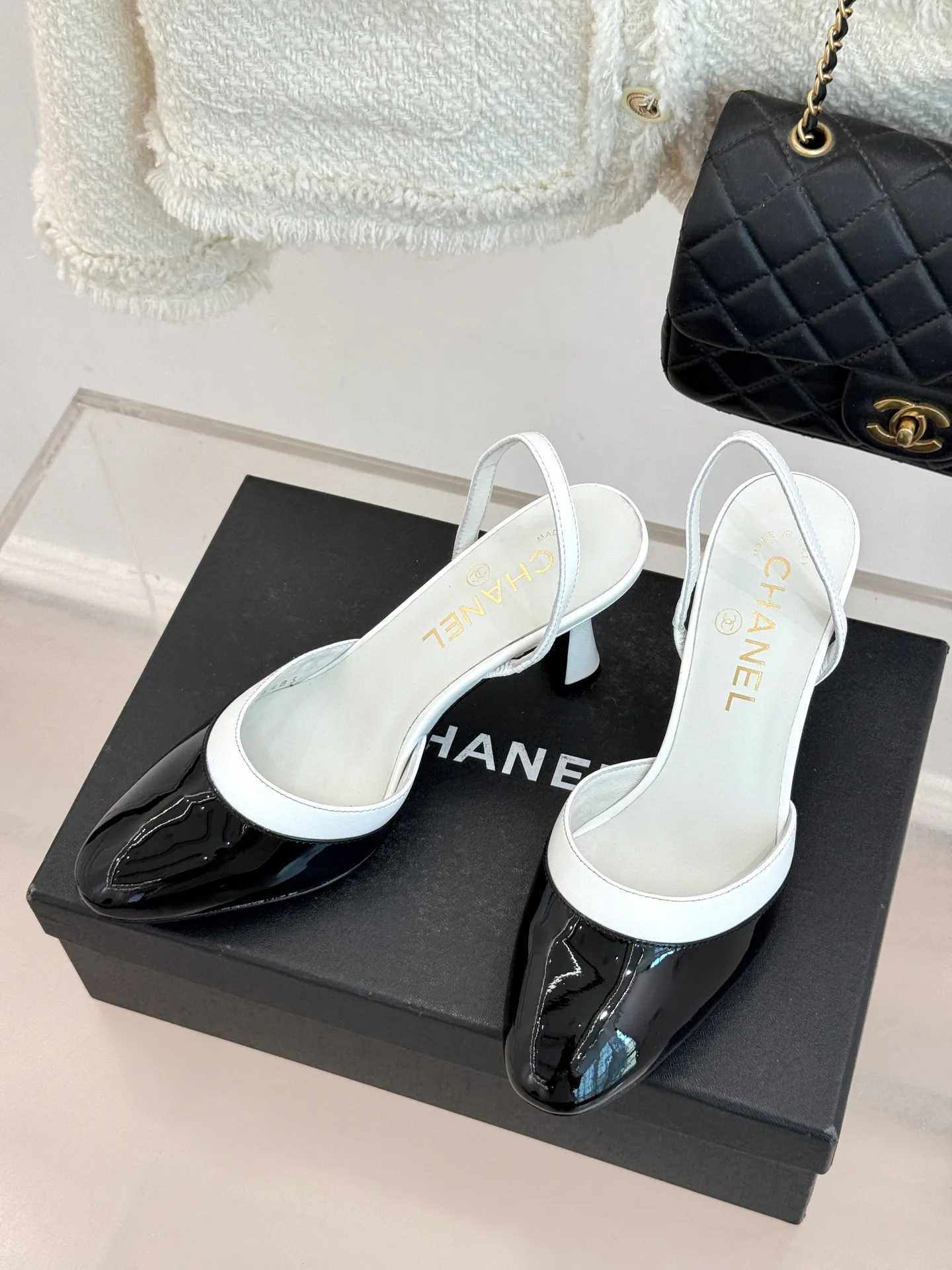 Босоножки Женские Chanel 12798260