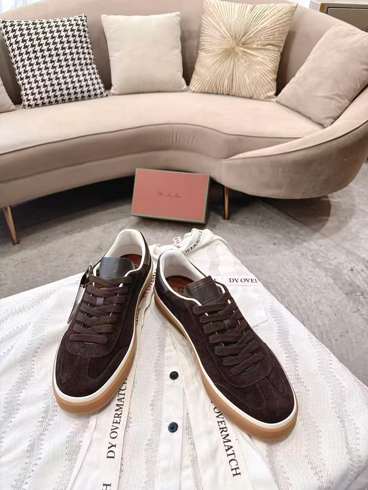 Кроссовки Женские Loro Piana 18846942