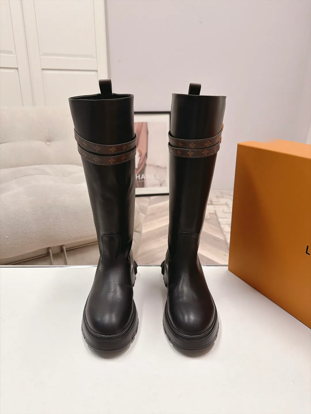 Сапоги Женские Louis Vuitton 18708822