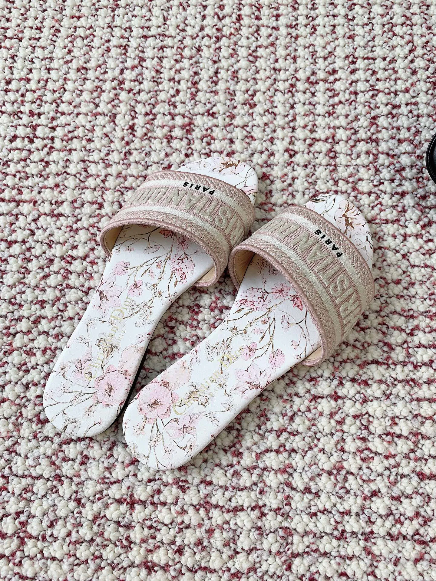 Шлепанцы Женские Christian Dior 13438297