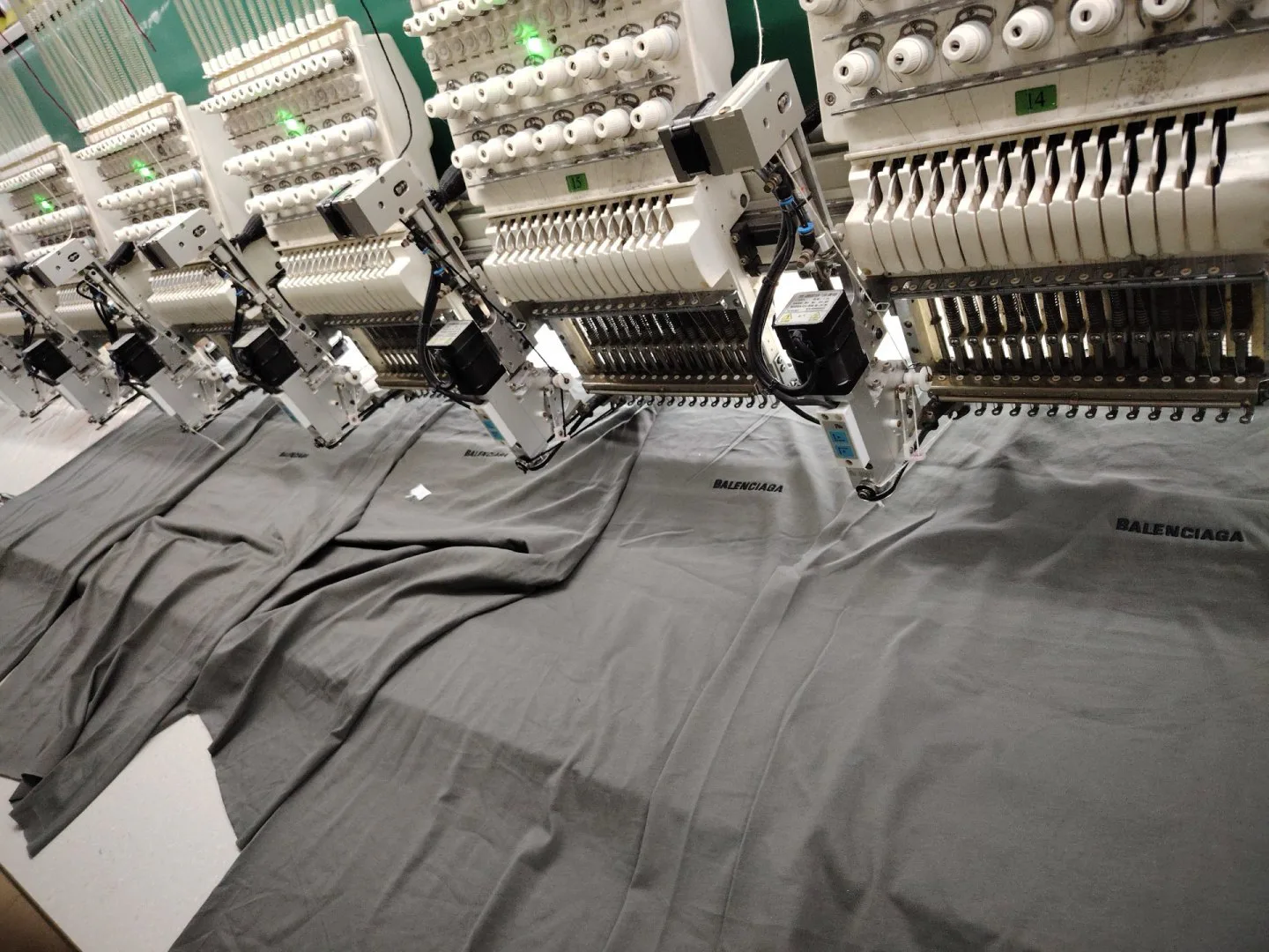 Свитшоты И Худи Мужские Balenciaga 11485608