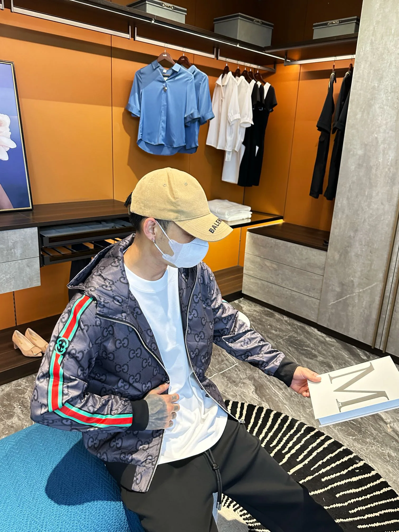 Куртки И Пуховики Мужские Gucci 18197279
