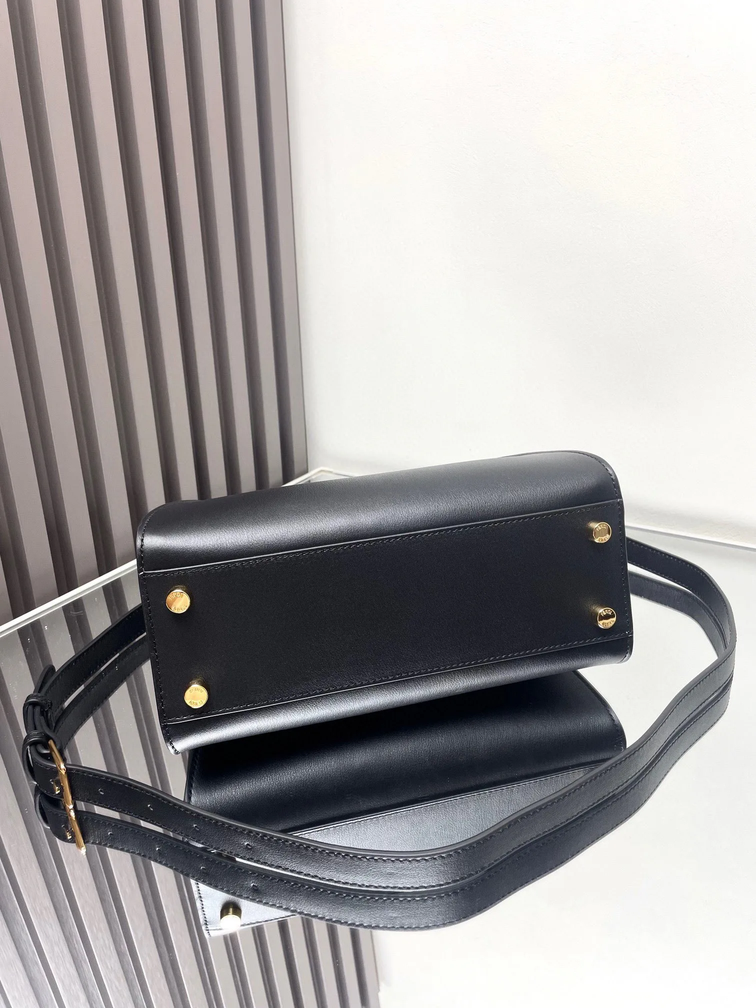 Классические Сумки Женские Fendi 10644803