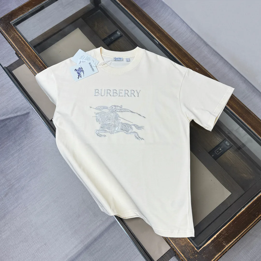 Футболки Женские Burberry 11829360