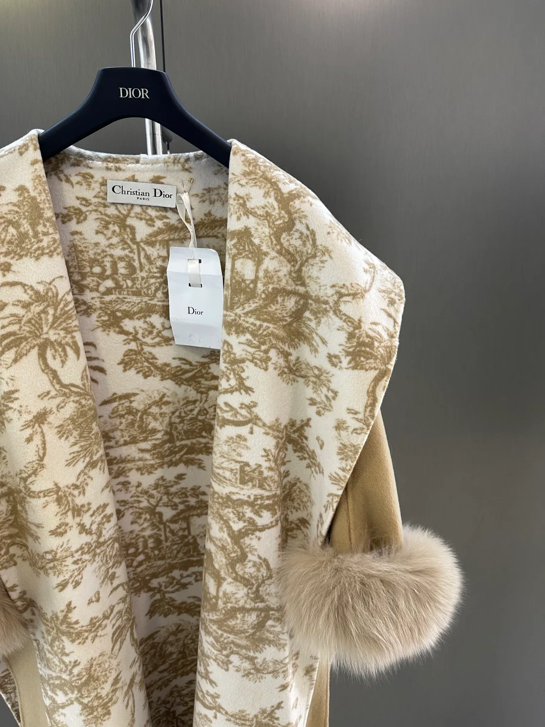 Пальто Женские Christian Dior 409088