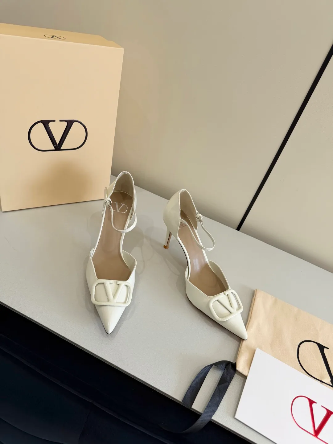 Босоножки Женские Valentino 10847284