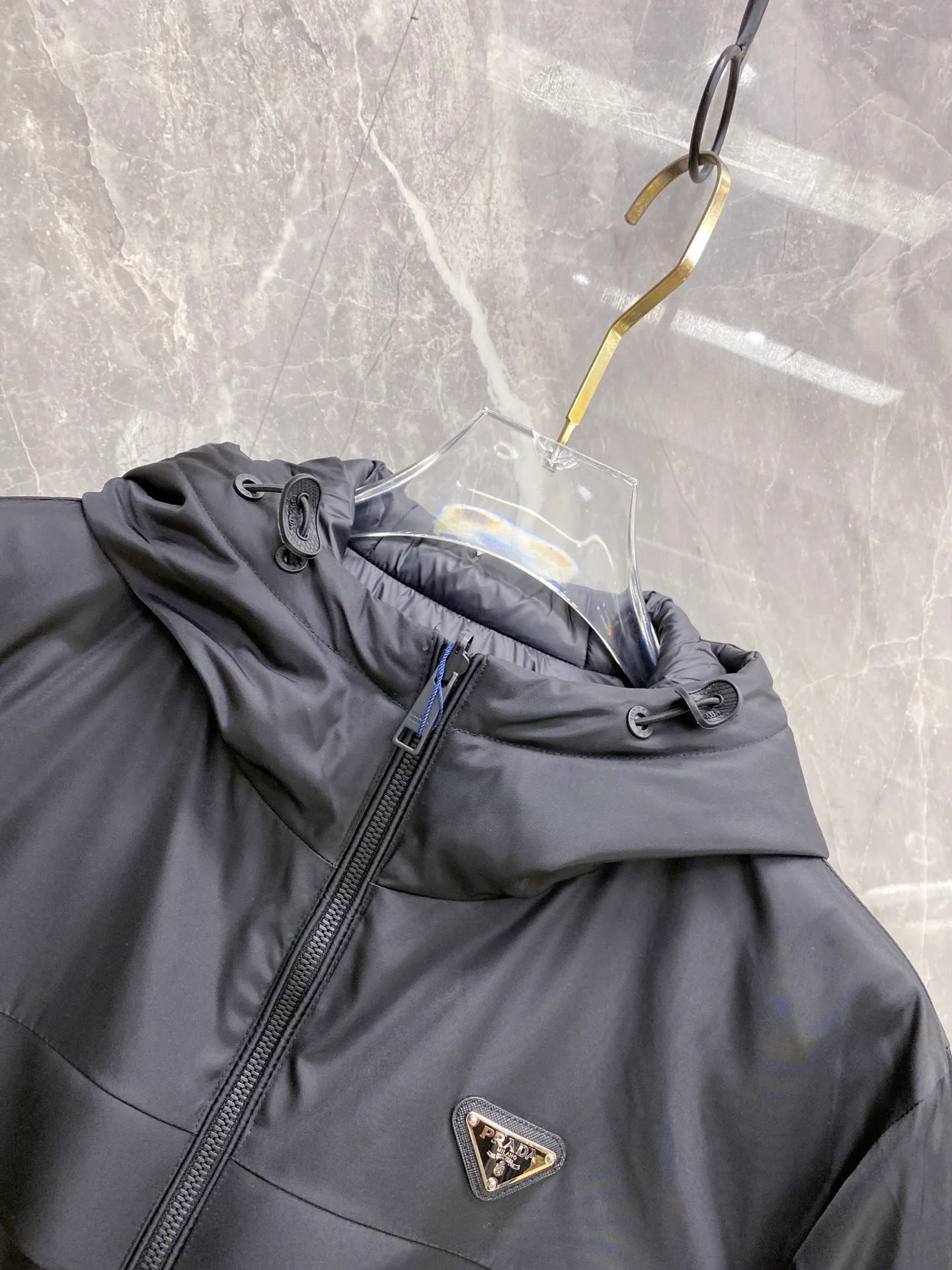 Куртки И Пуховики Женские Prada 619055