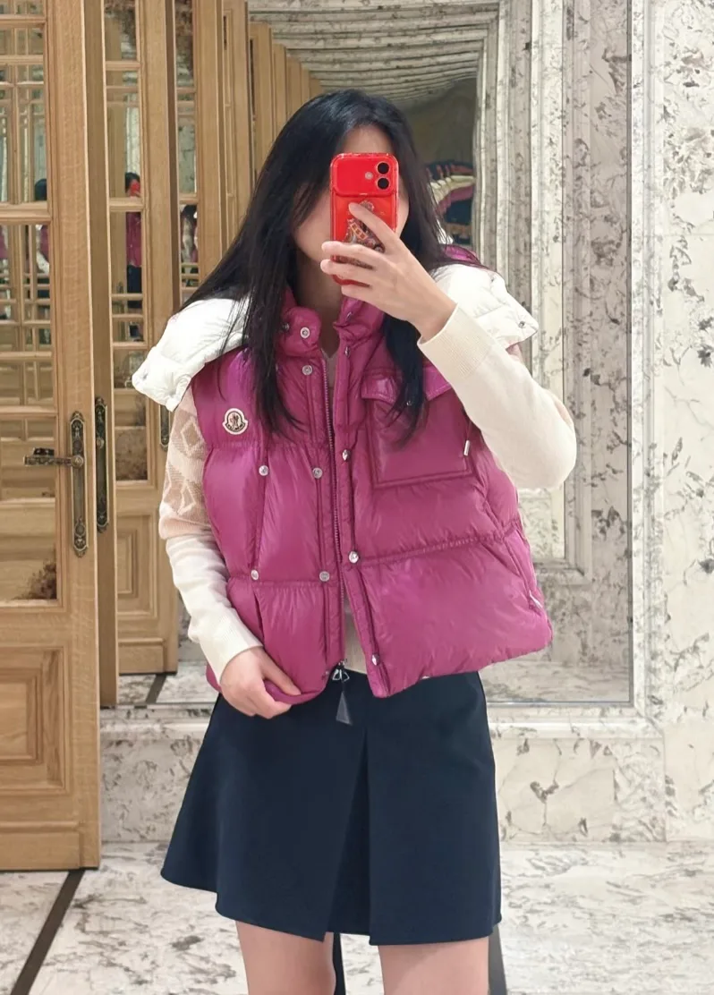 Жилеты Женские Moncler 470970