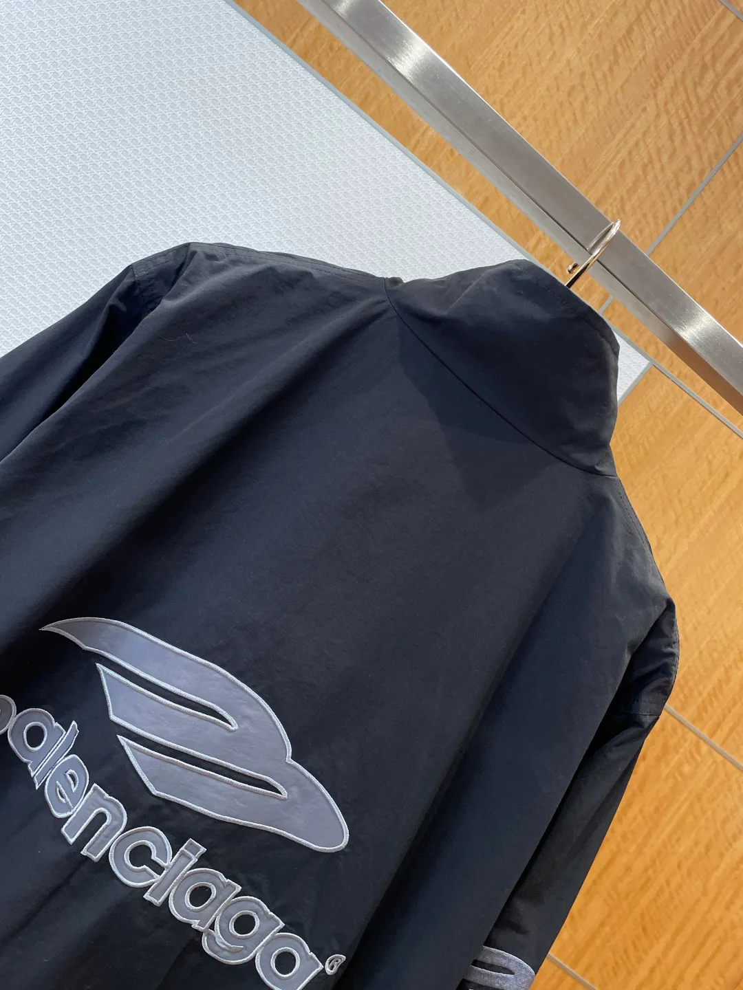 Куртки И Пуховики Мужские Balenciaga 10216573