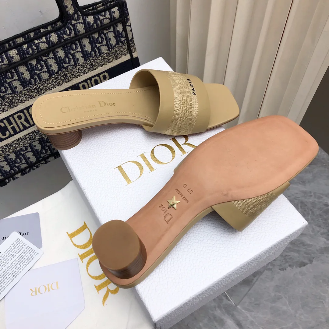Босоножки Женские Christian Dior 18633976