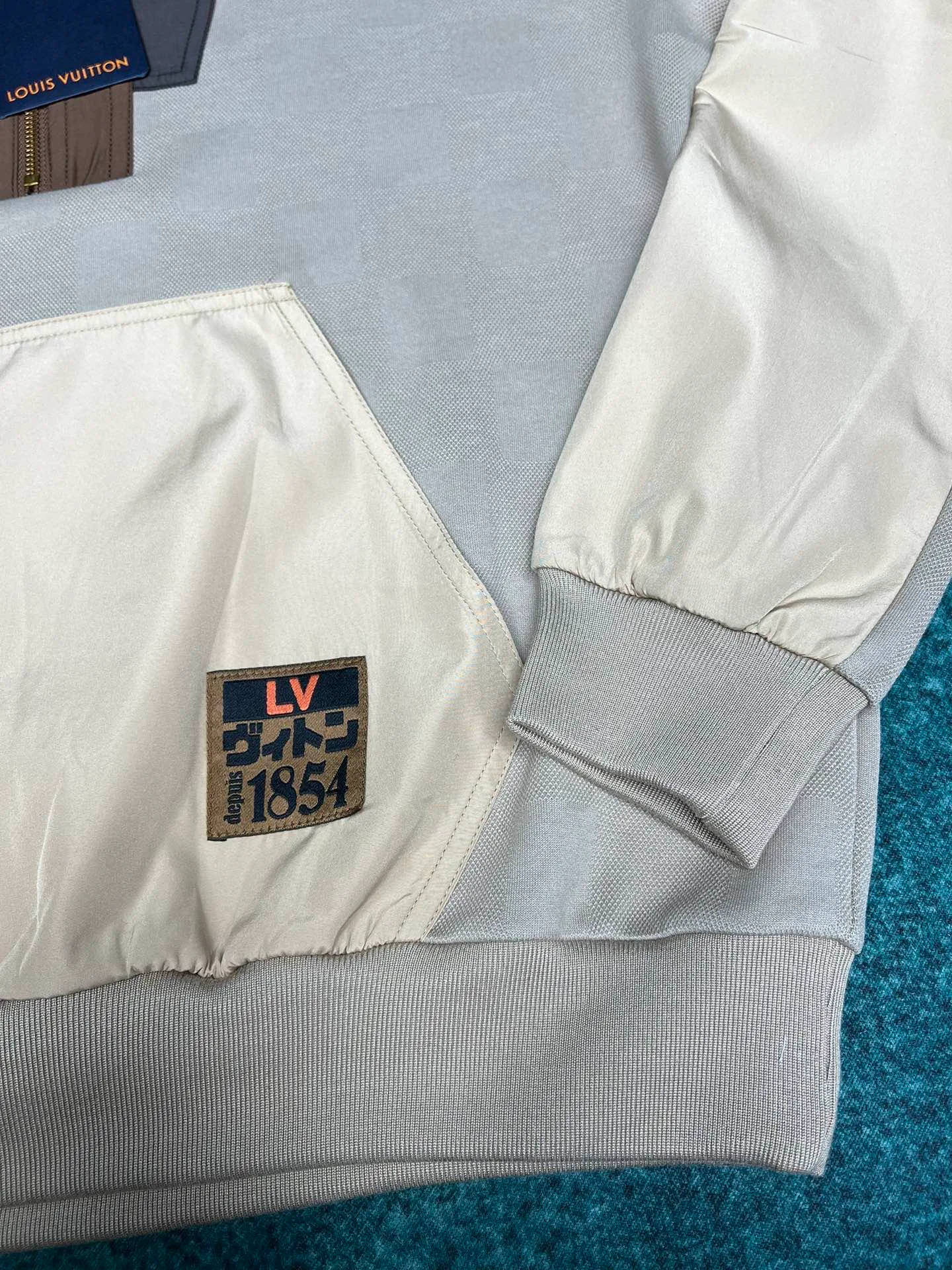 Свитшоты Женские Louis Vuitton 569093